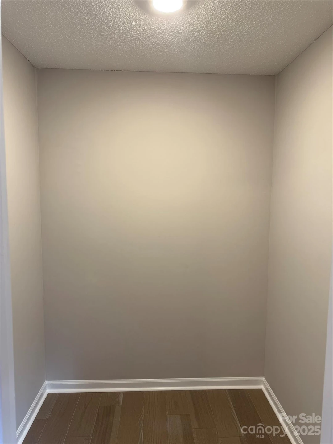 1704 knightbridge Drive - Photo 16