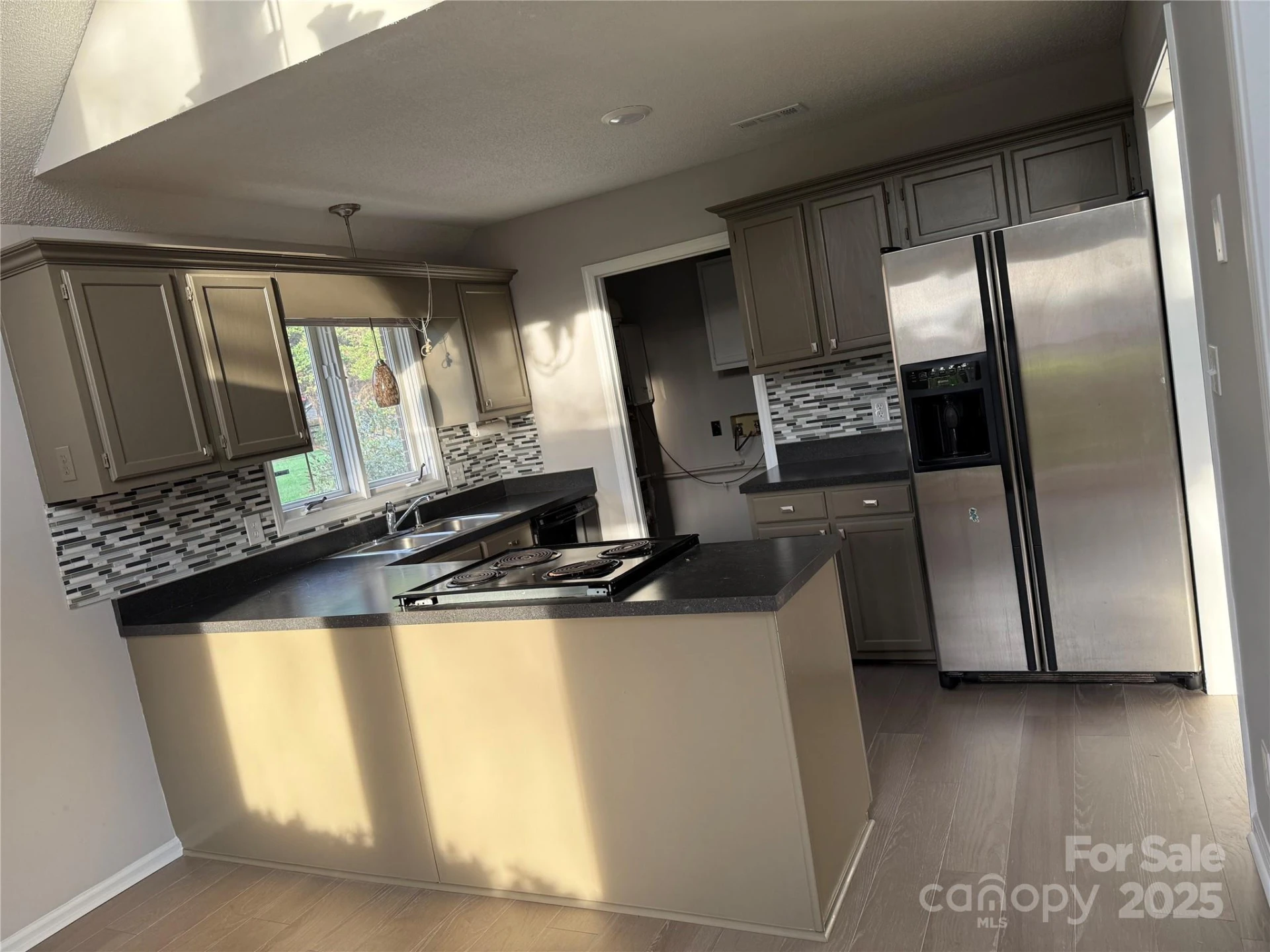1704 knightbridge Drive - Photo 7