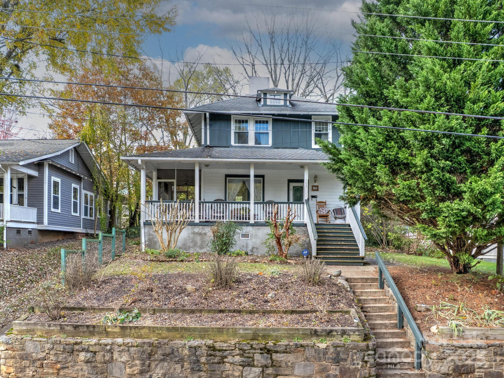 100 Washington Road - Photo 2
