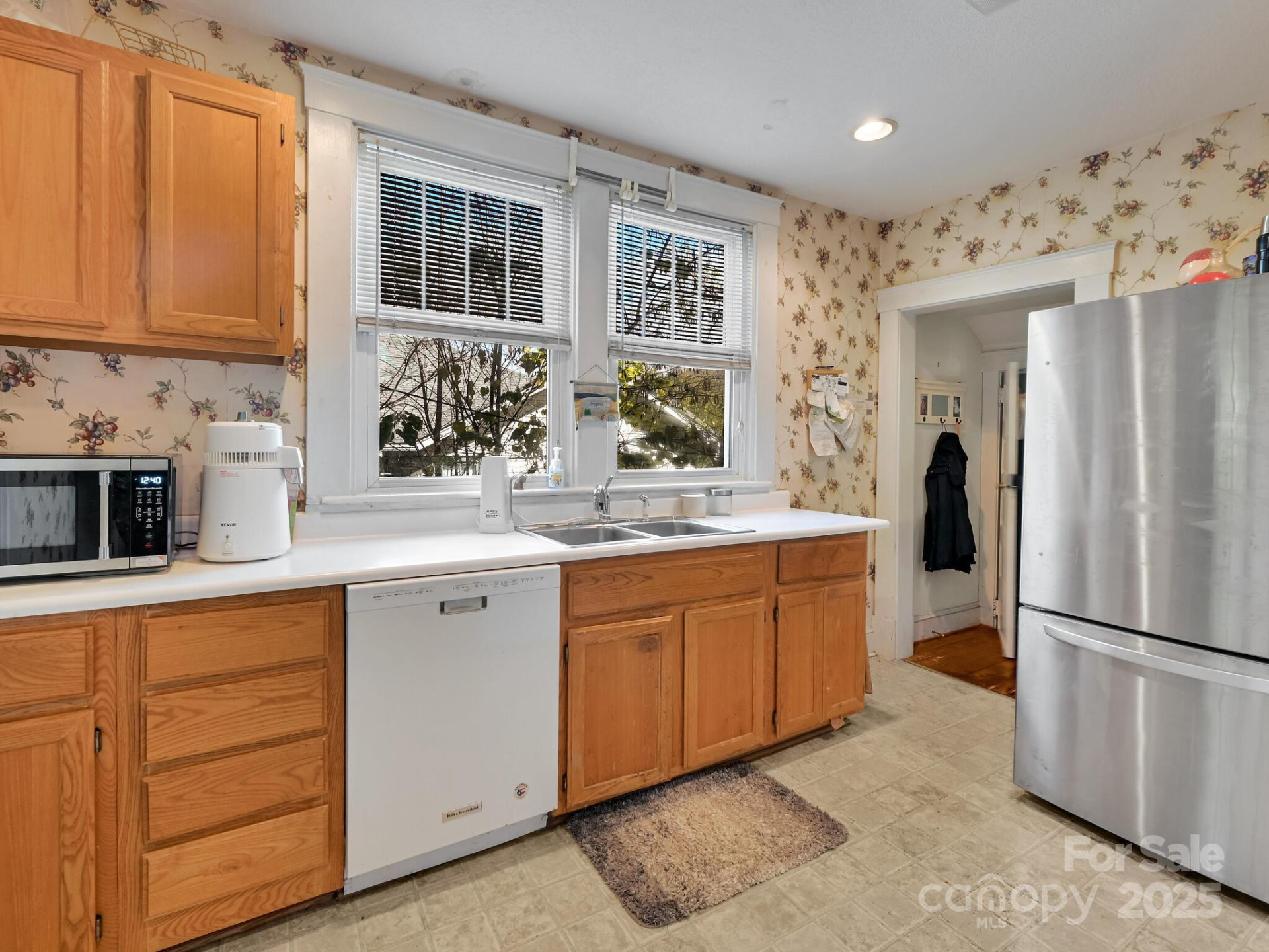 100 Washington Road - Photo 10