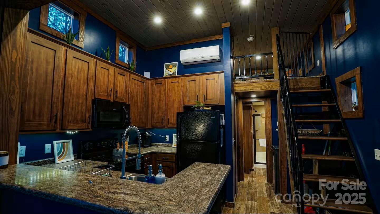 221 Summerfield Lane - Photo 22