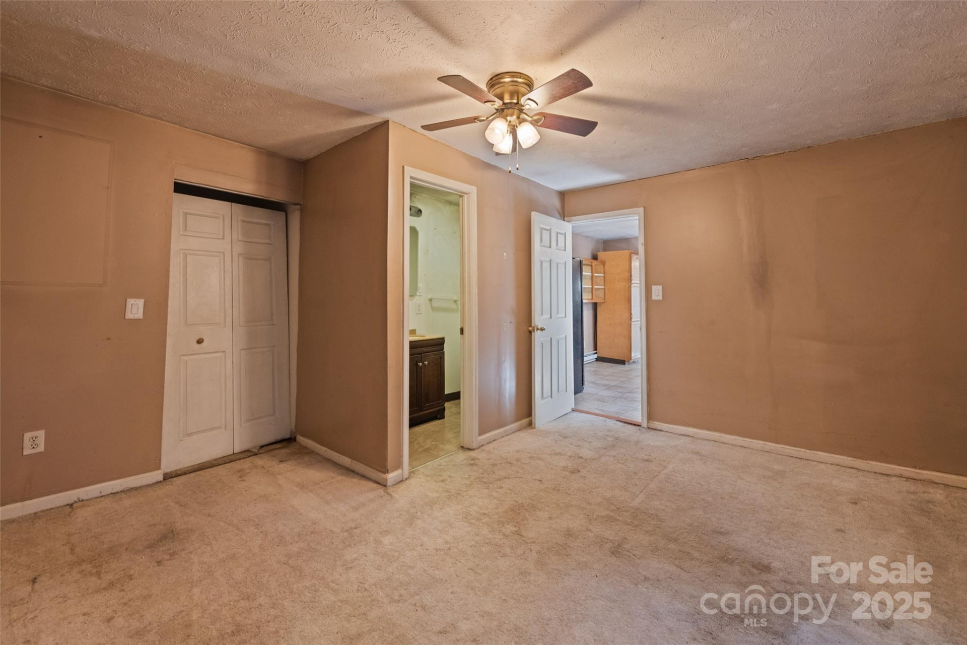 8063 Carolina Boulevard - Photo 16