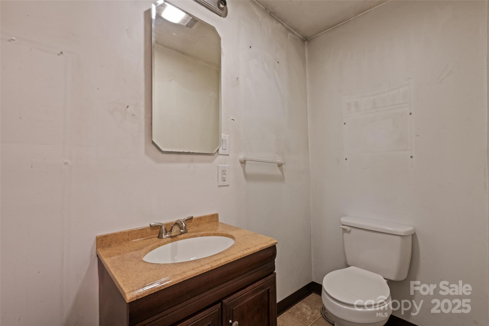 8063 Carolina Boulevard - Photo 18