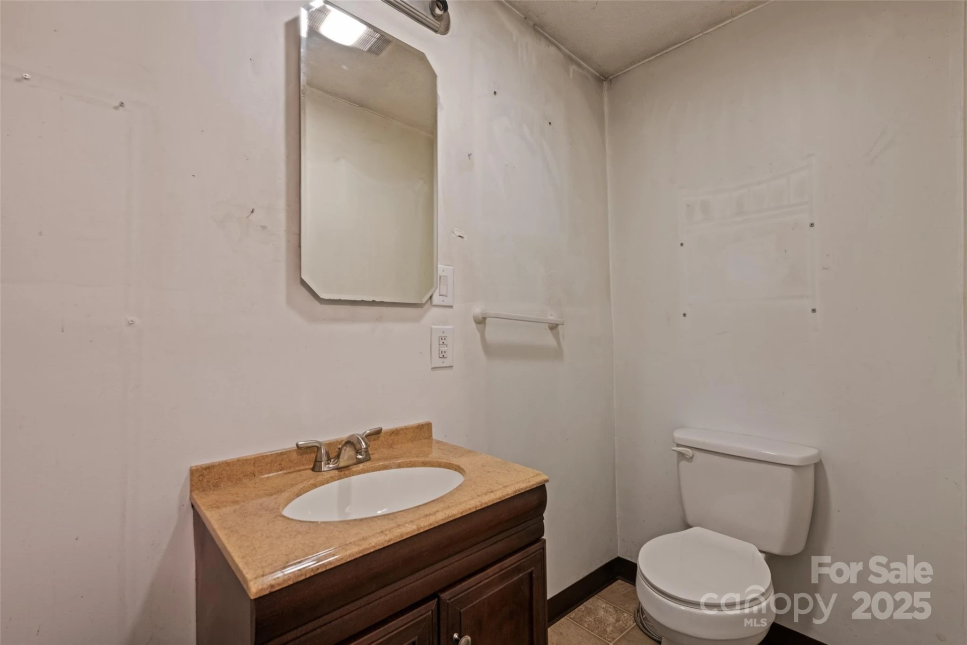 8063 Carolina Boulevard - Photo 18