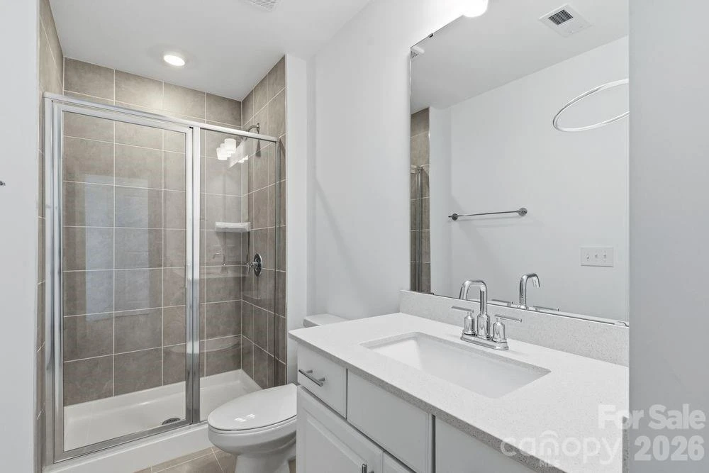411 Silver Star Boulevard - Photo 14