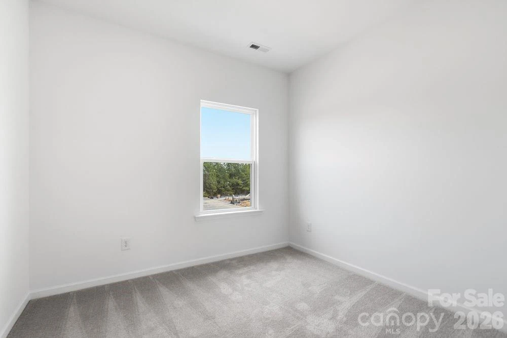 411 Silver Star Boulevard - Photo 9