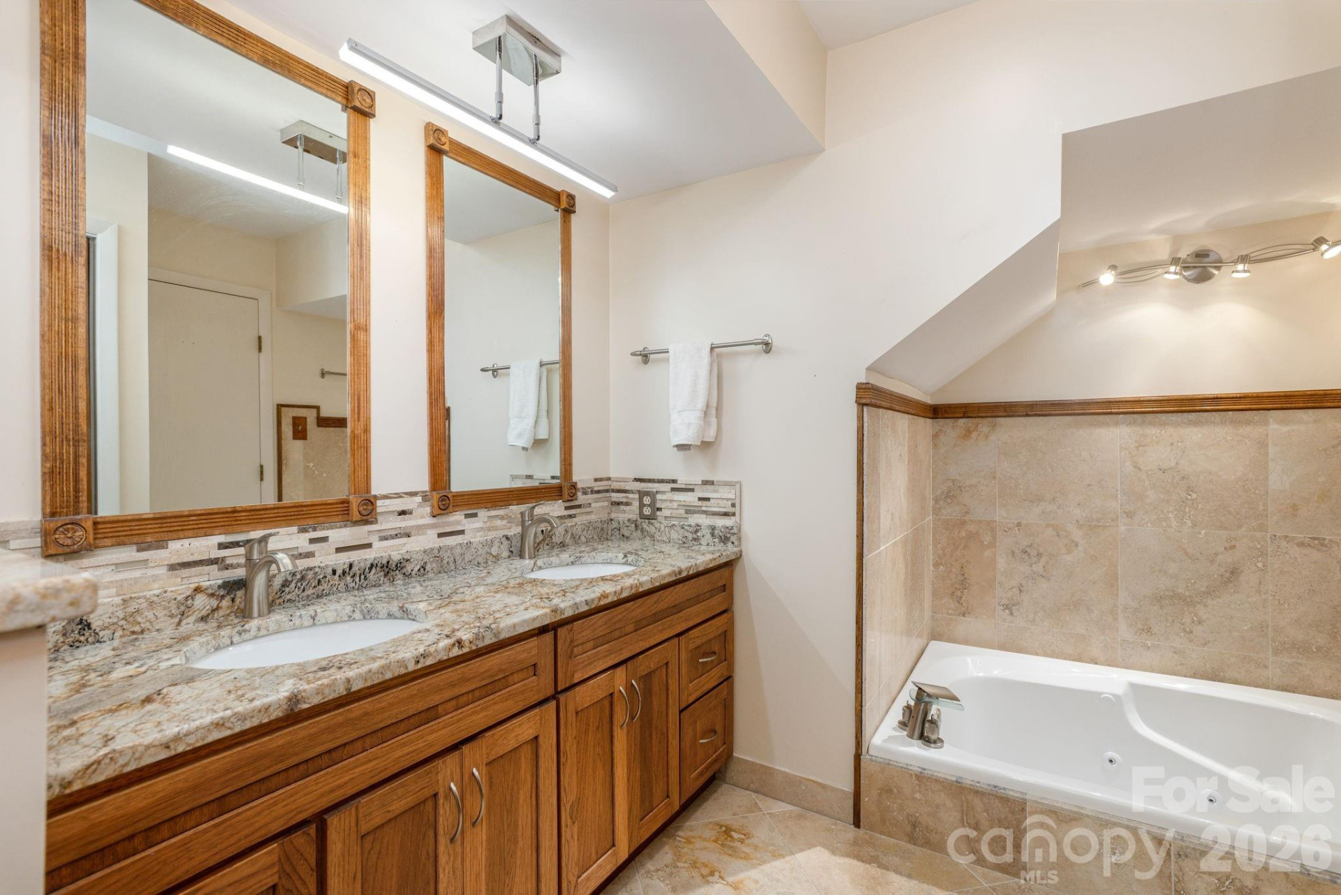 30 La Vista Drive - Photo 17