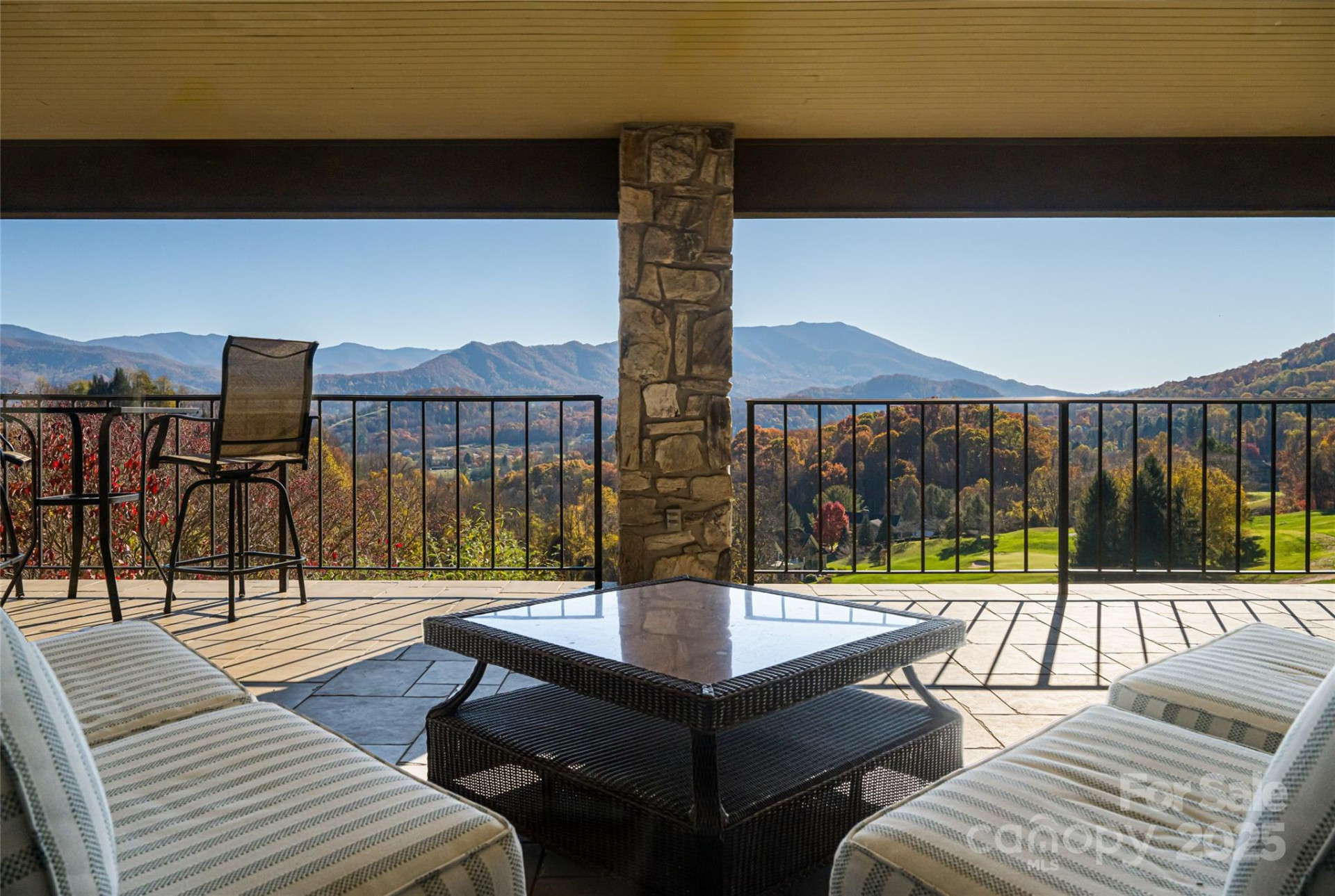 820 Laurel Ridge Drive - Photo 4