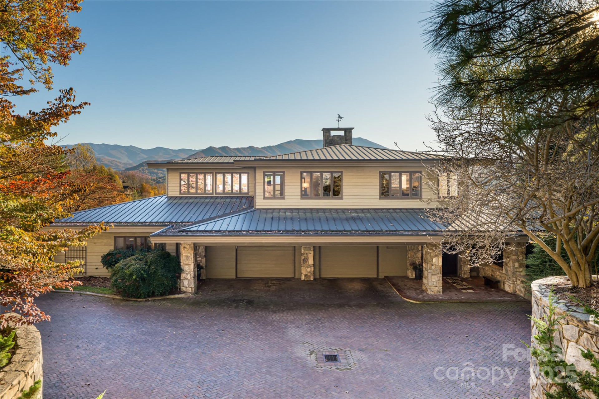 820 Laurel Ridge Drive - Photo 9