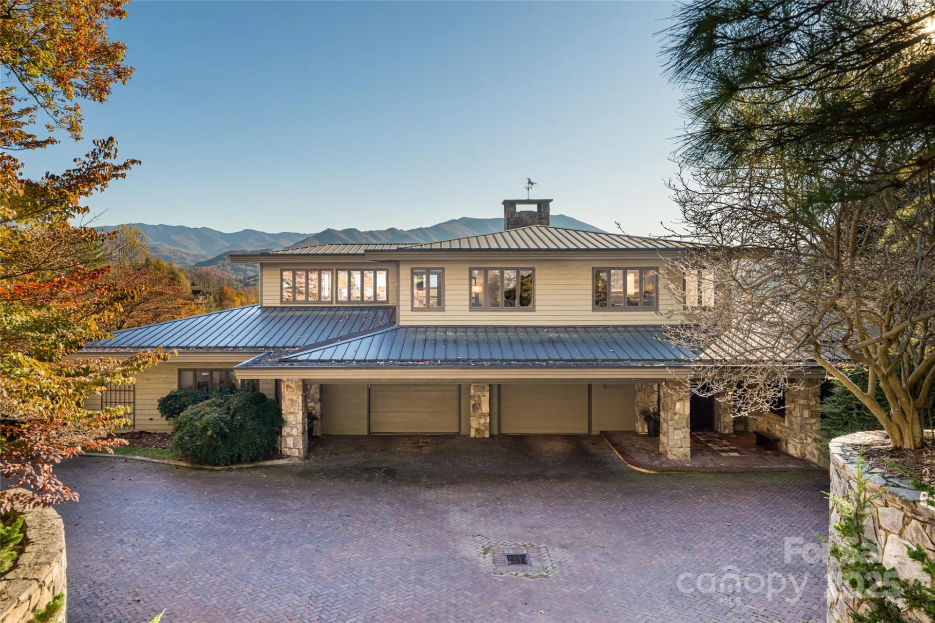 820 Laurel Ridge Drive - Photo 9