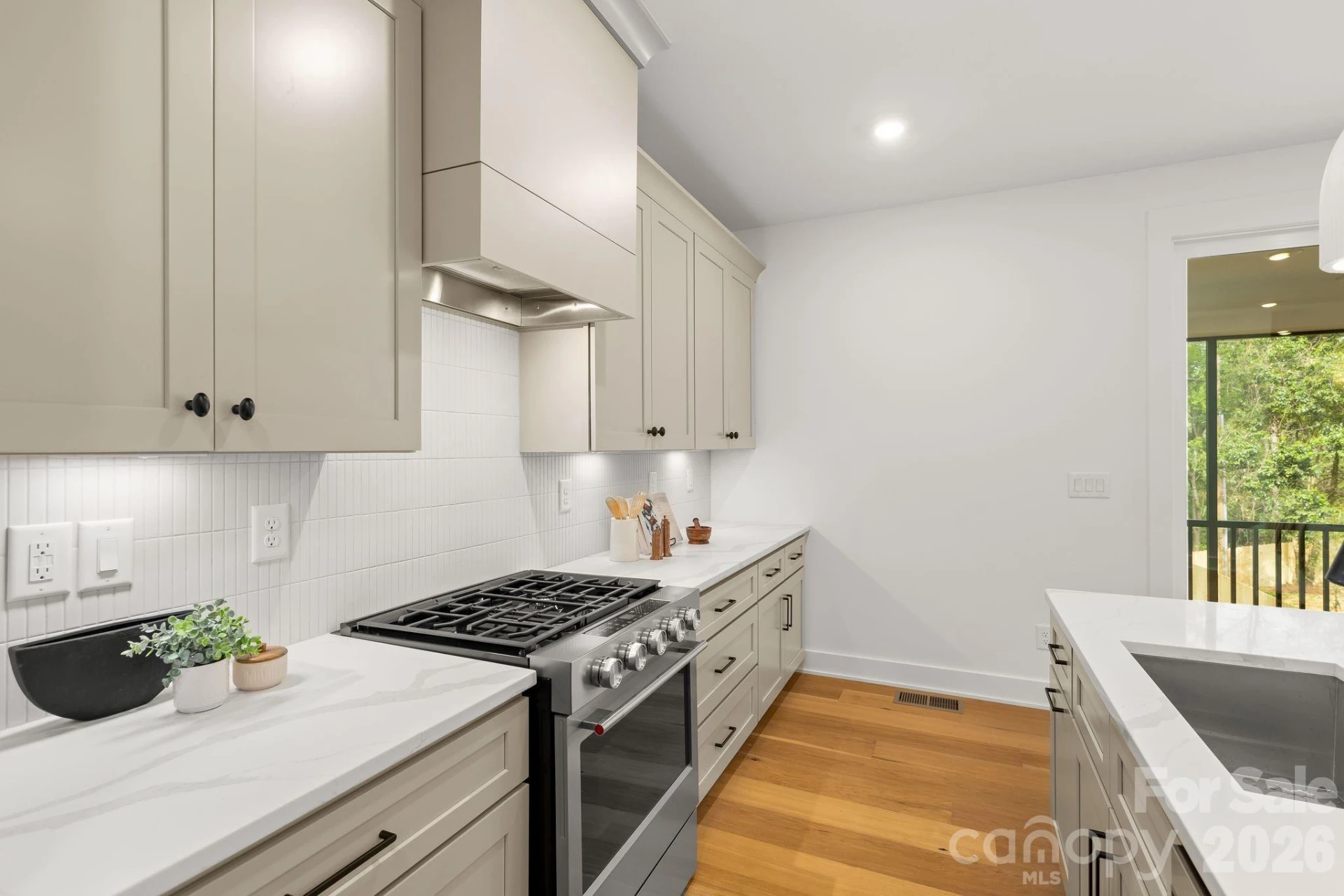 2814 Phillips Avenue - Photo 11