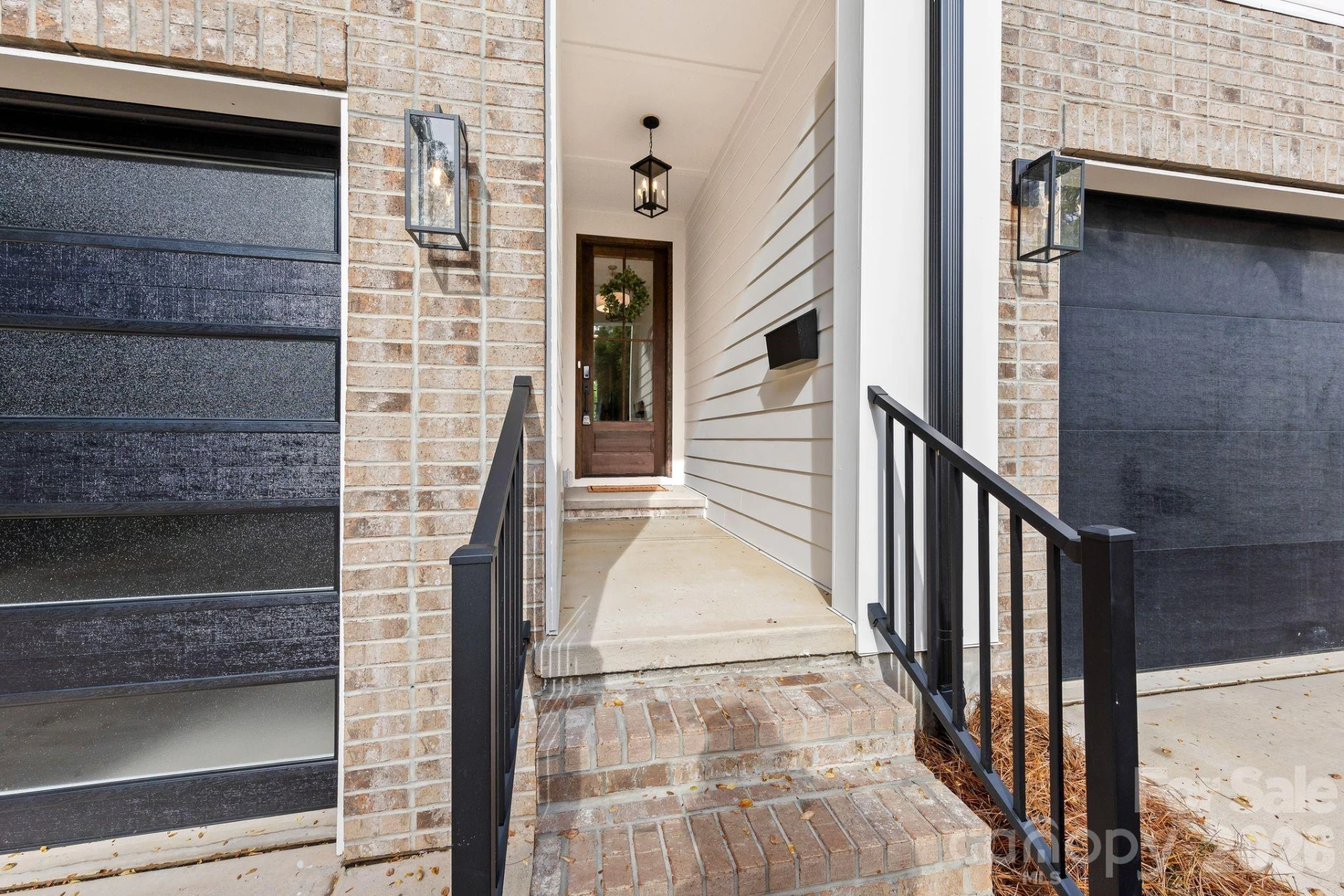 2814 Phillips Avenue - Photo 3