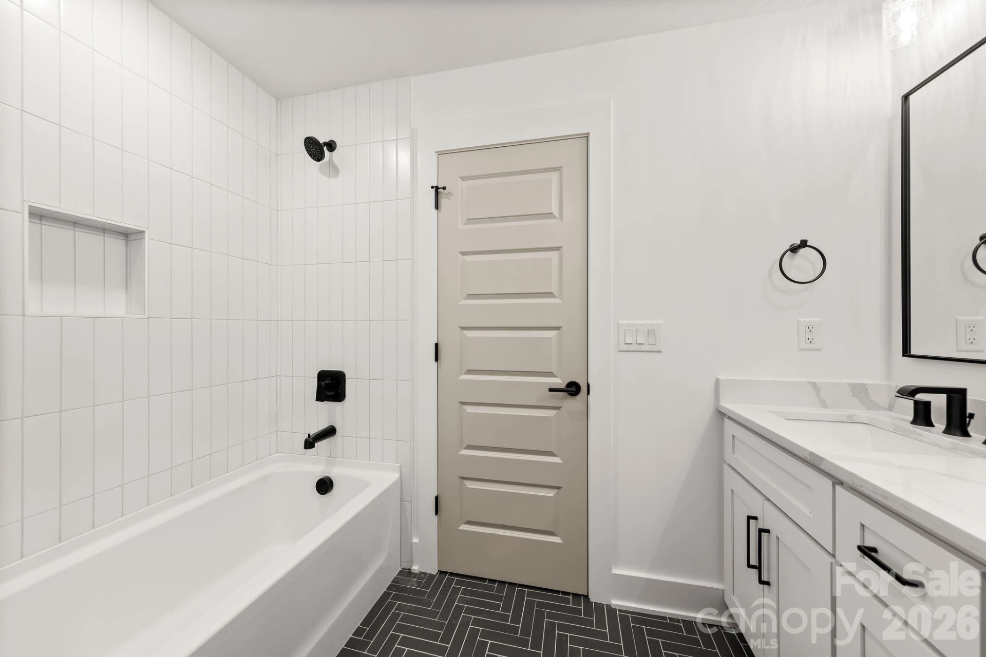 2814 Phillips Avenue - Photo 37