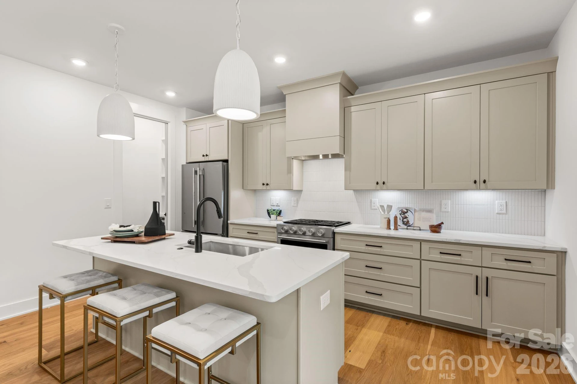 2814 Phillips Avenue - Photo 8