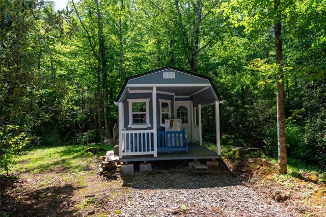 245 White Oak Creek Road