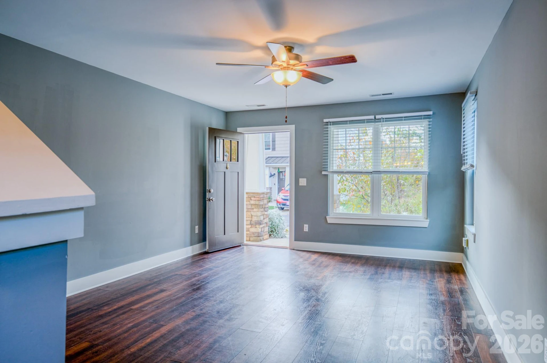 209 Stoney Point Way - Photo 9