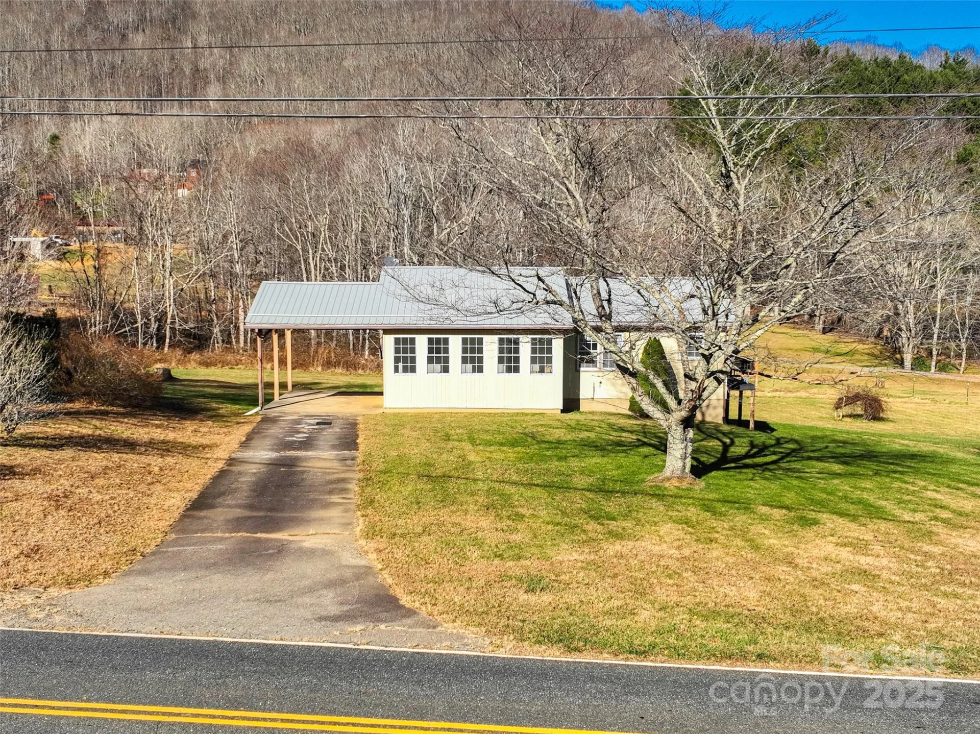 1879 White Oak Road