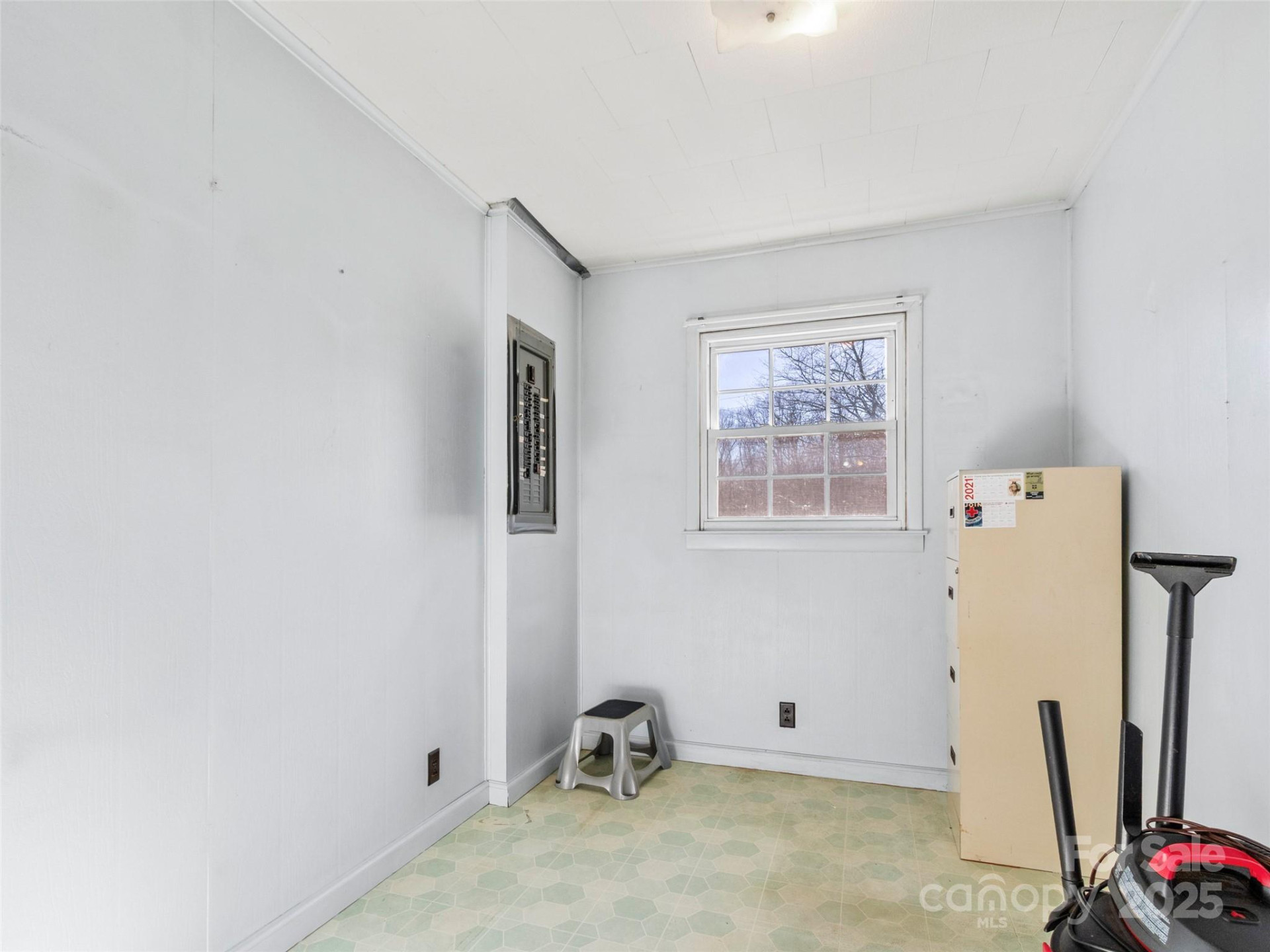 1879 White Oak Road - Photo 18