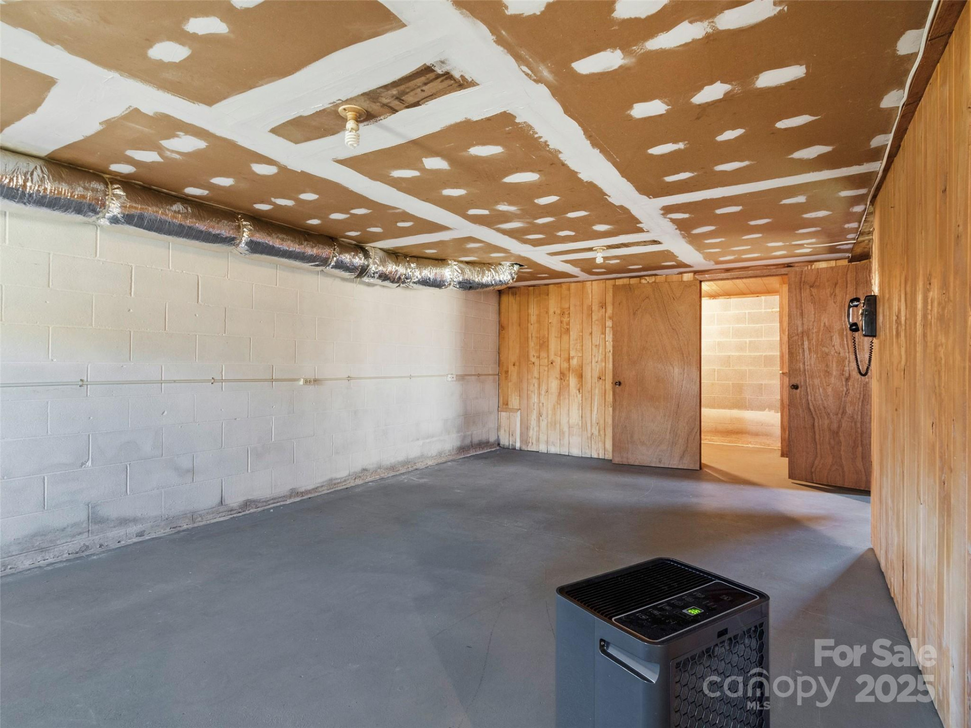 1879 White Oak Road - Photo 23