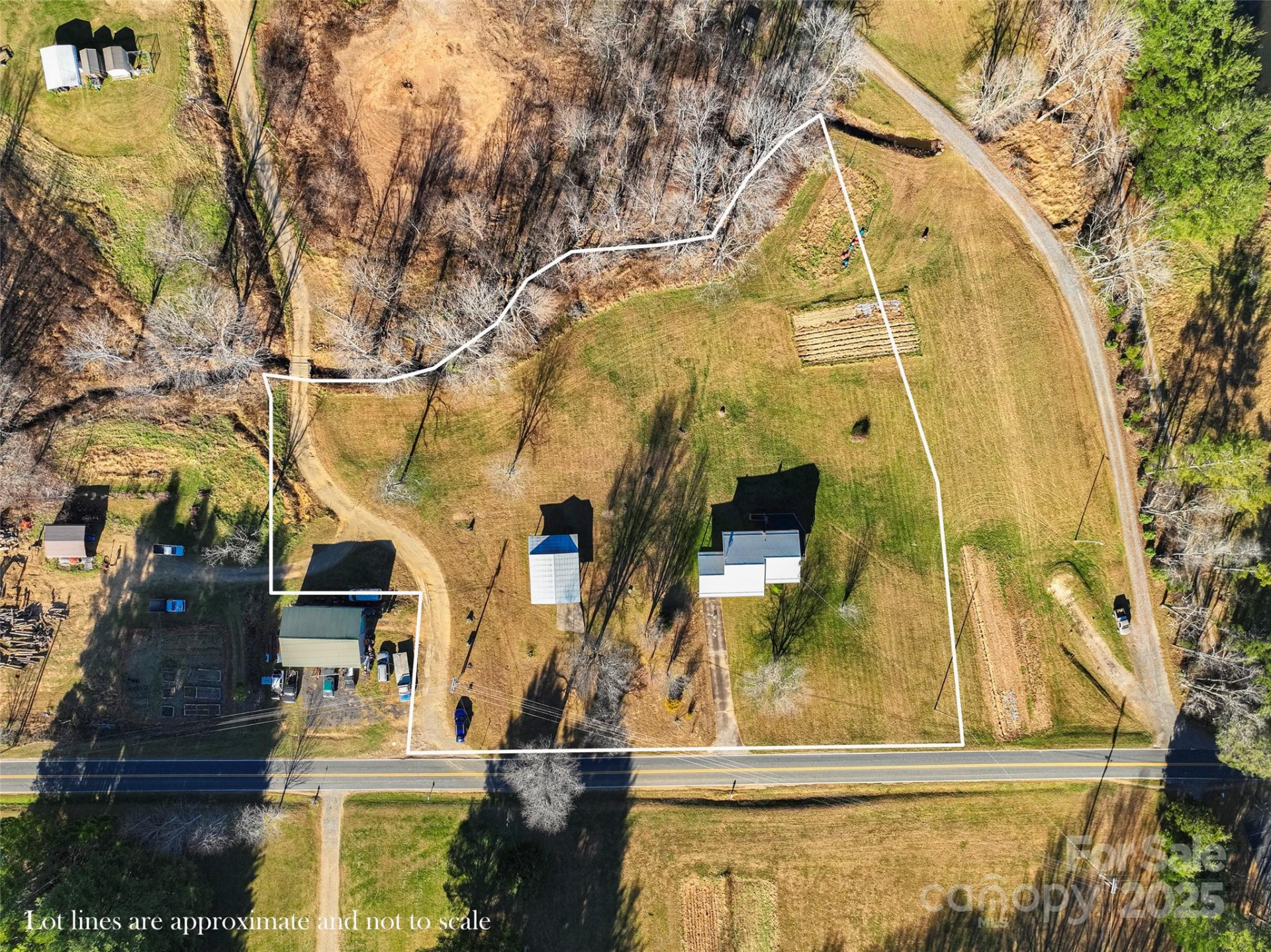 1879 White Oak Road - Photo 32
