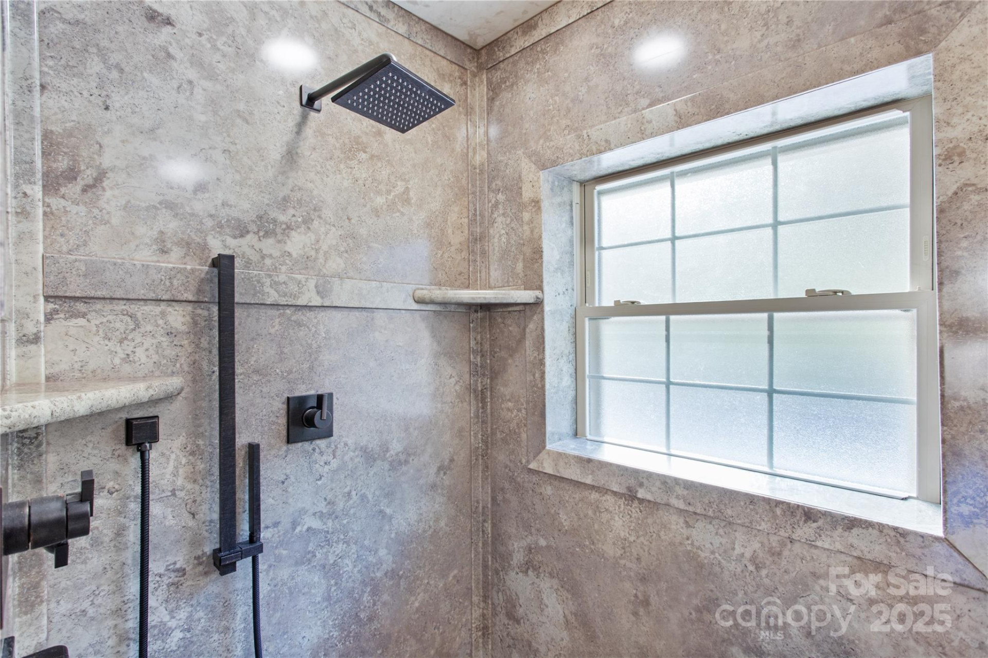 17 Aaron Way - Photo 13