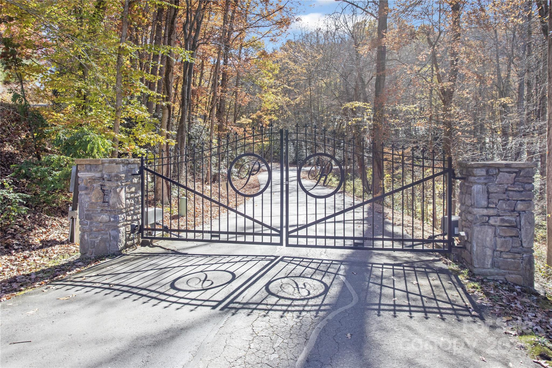 17 Aaron Way - Photo 36