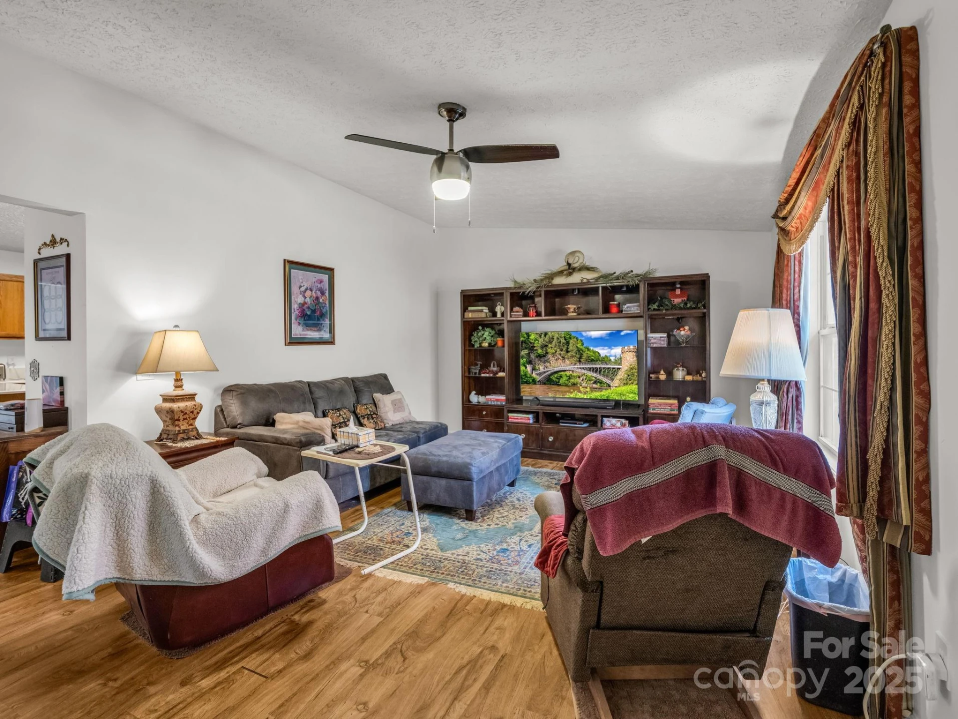 262 Daisy Lane - Photo 6