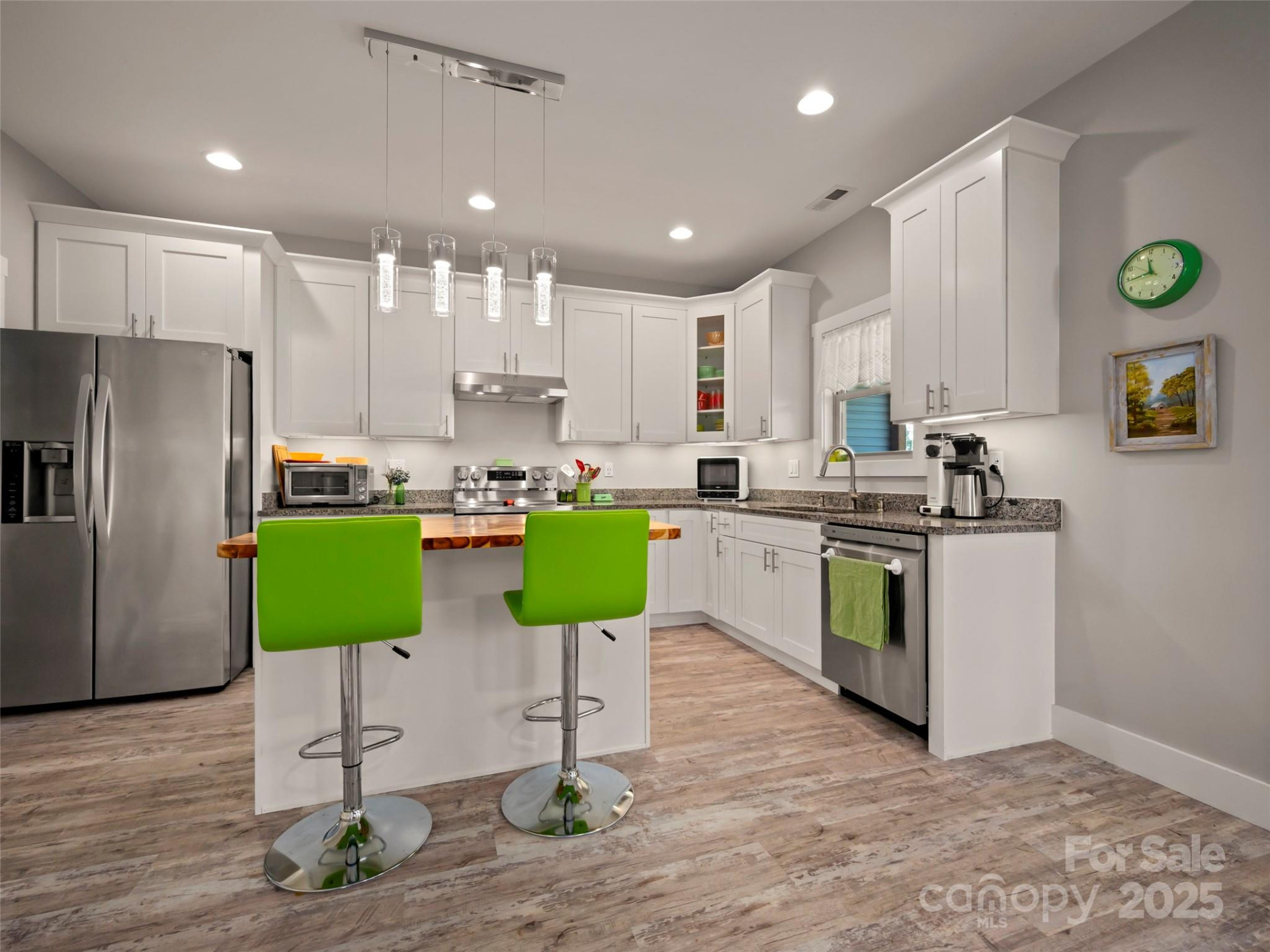 43 Middle Street - Photo 14