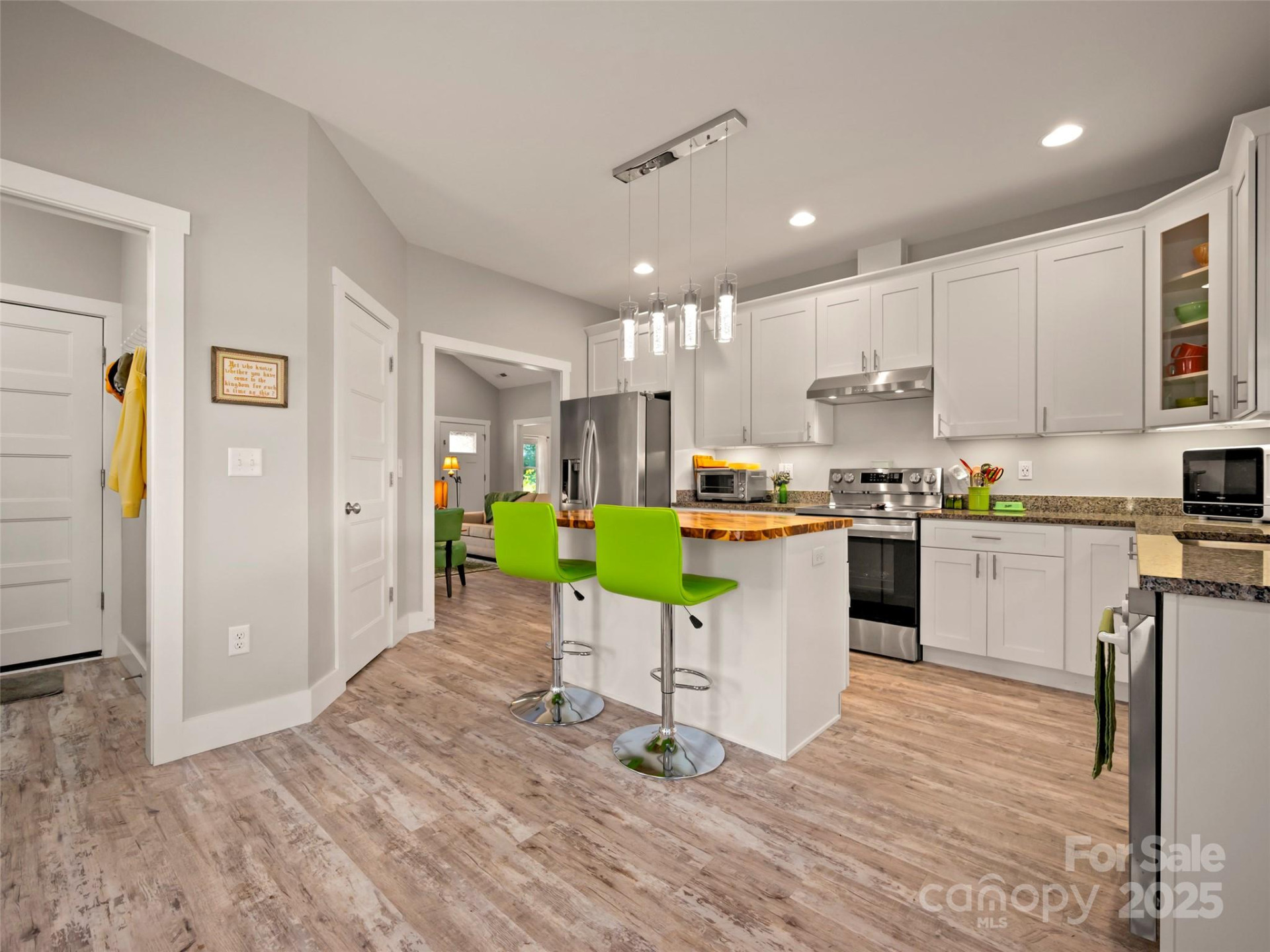 43 Middle Street - Photo 15