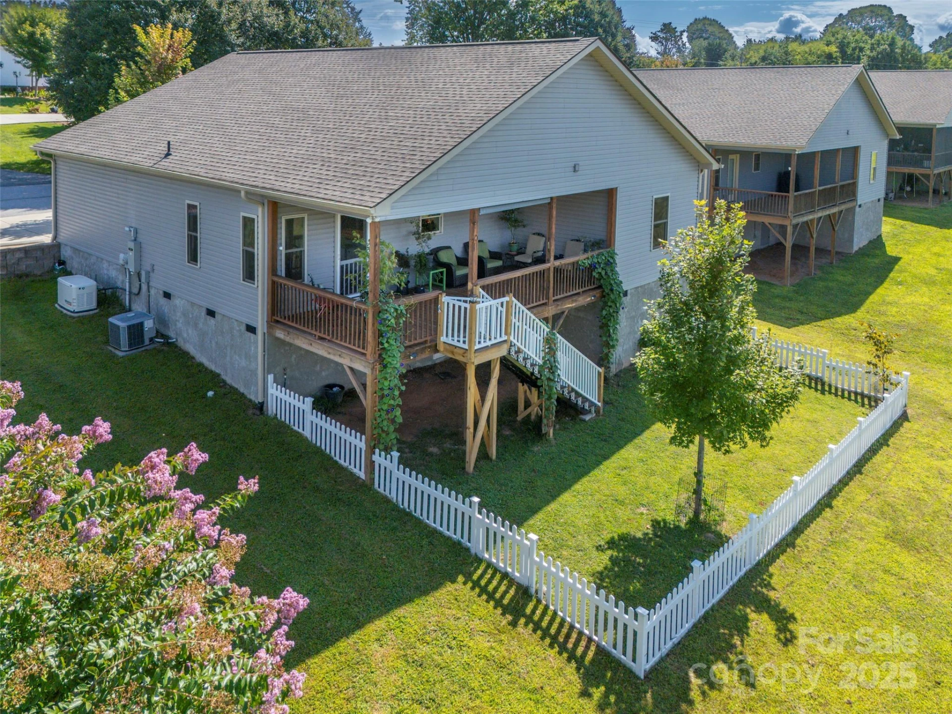 43 Middle Street - Photo 32