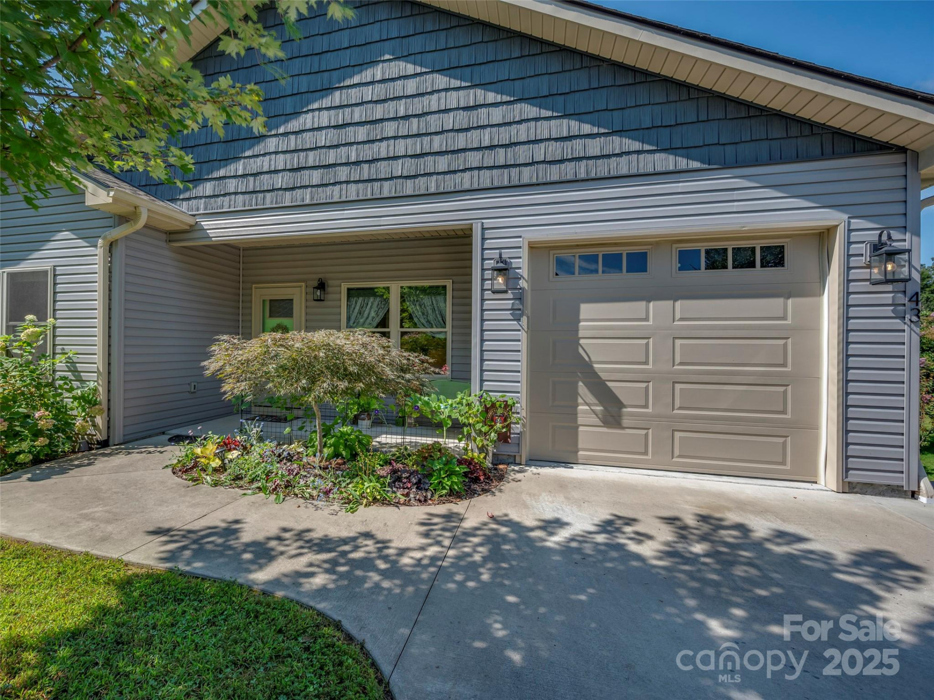 43 Middle Street - Photo 5