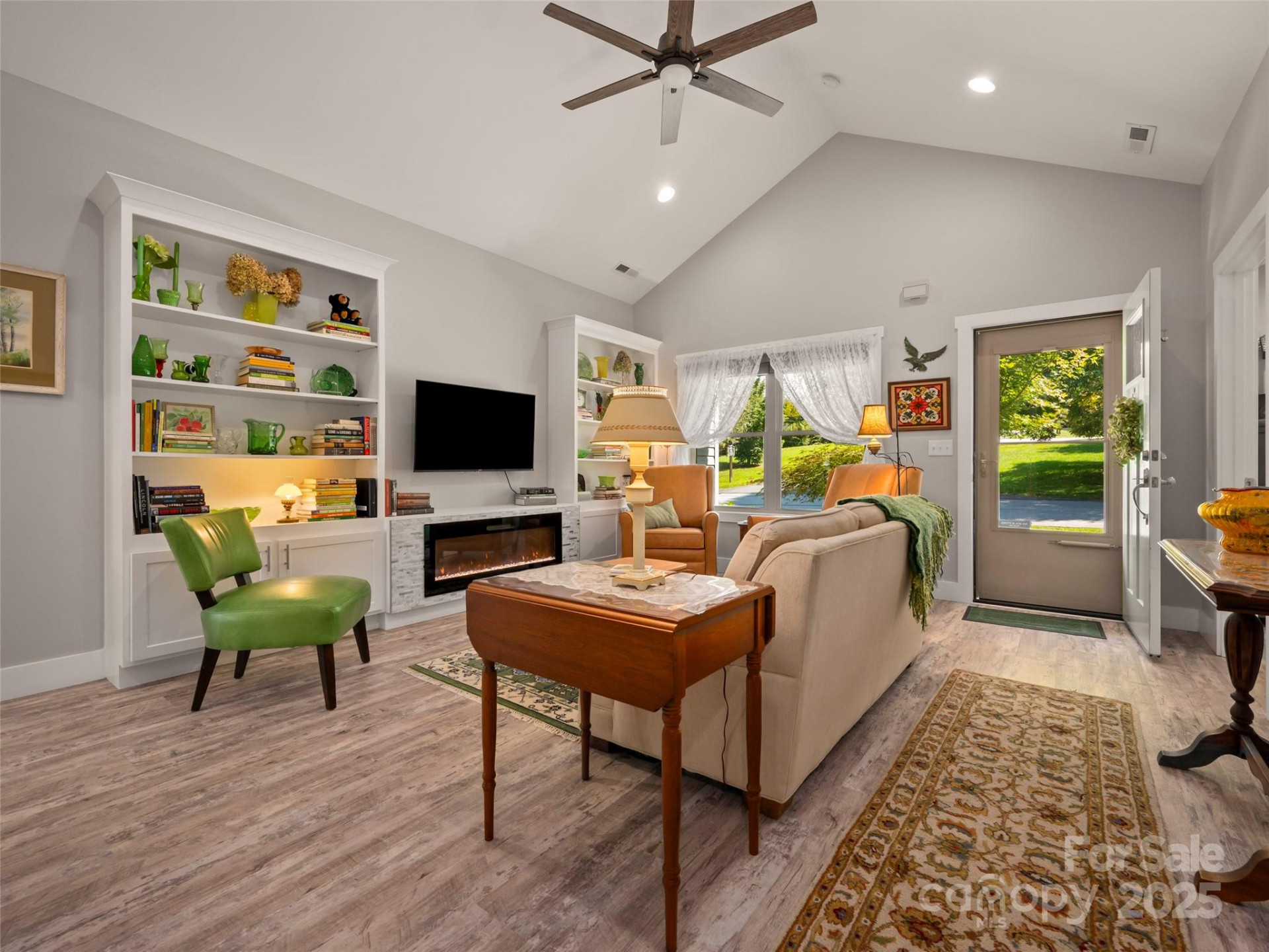 43 Middle Street - Photo 8