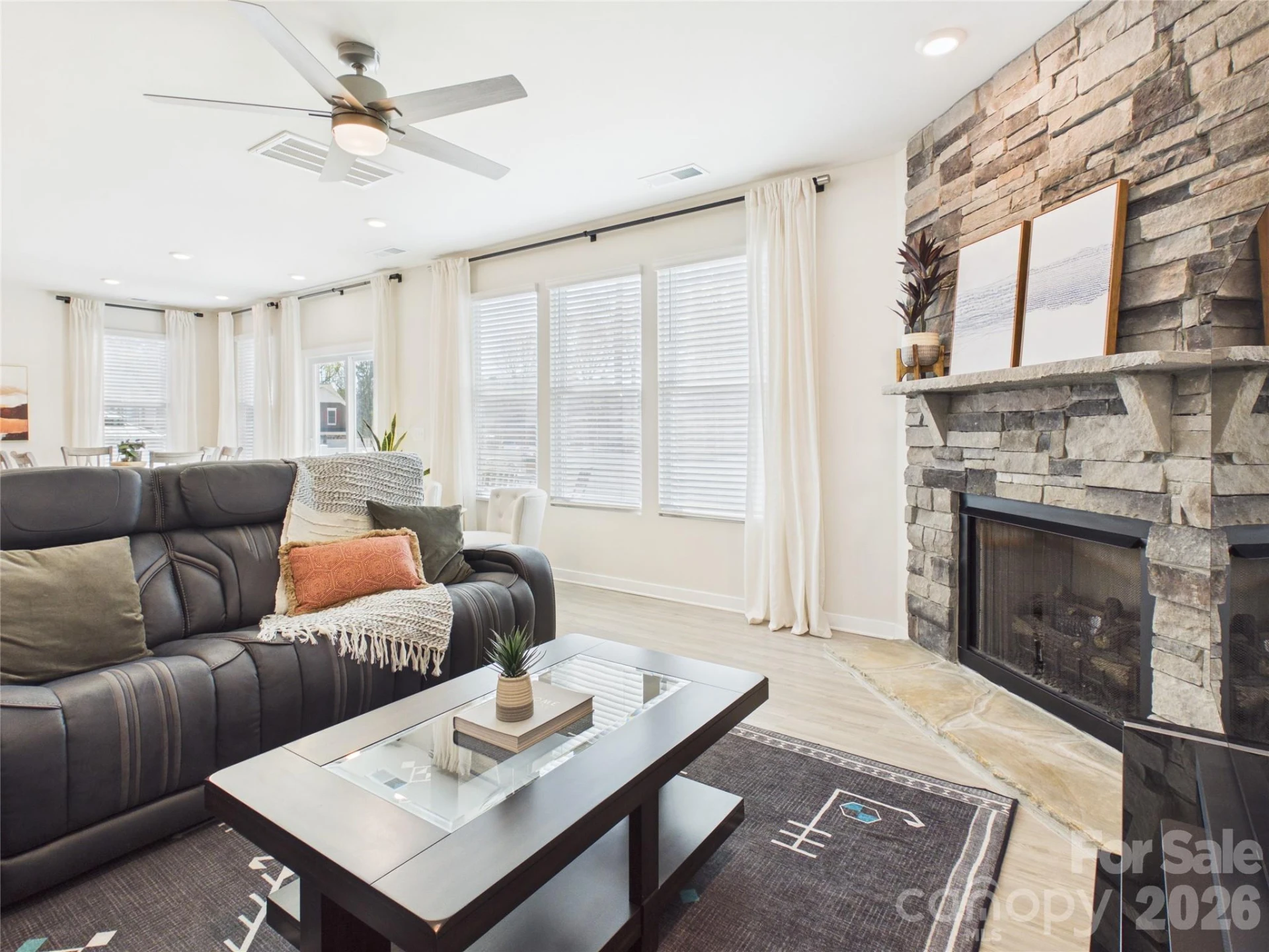 922 Peoria Lane - Photo 9