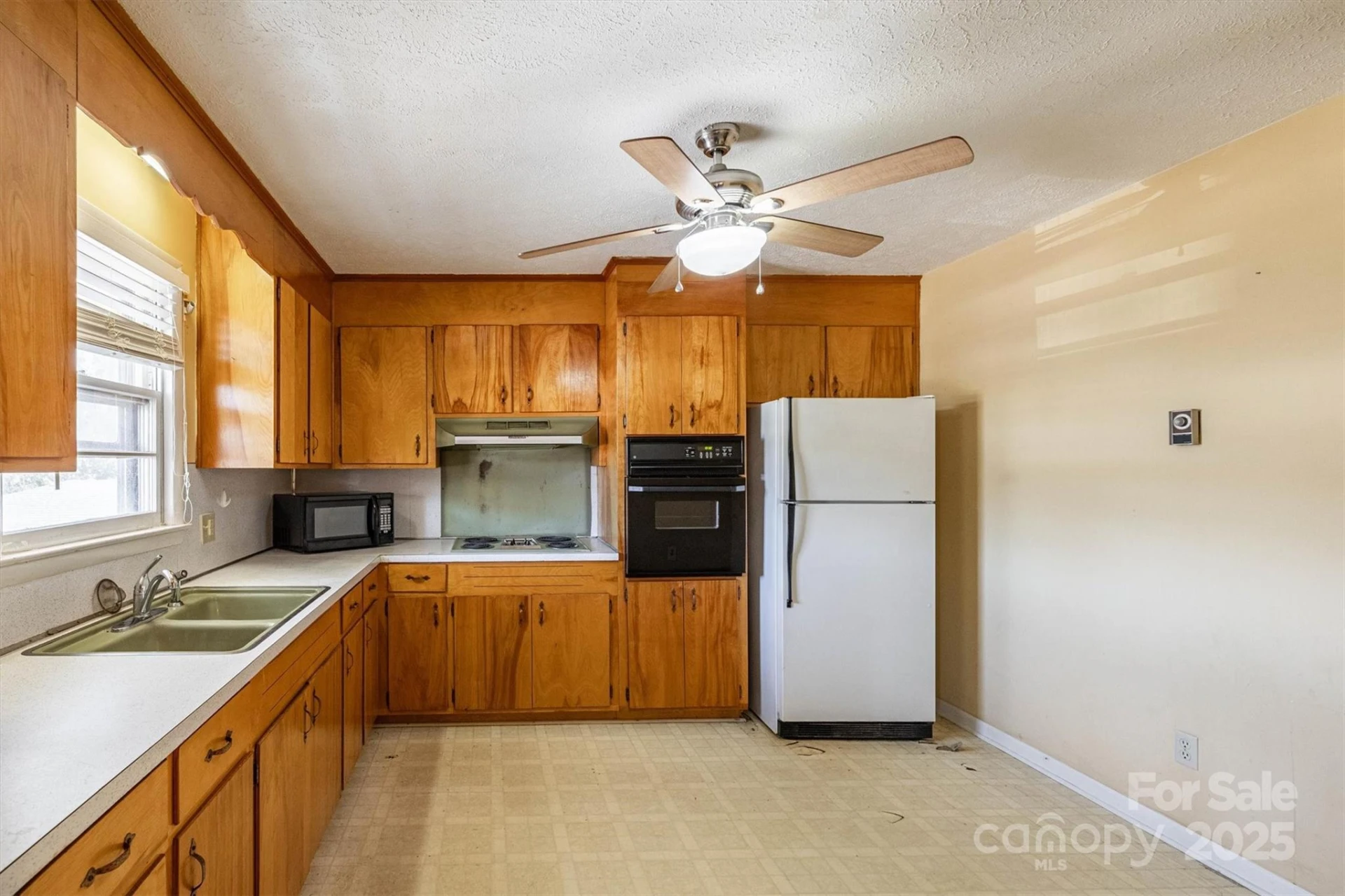 2986 Green Pasture Lane - Photo 33