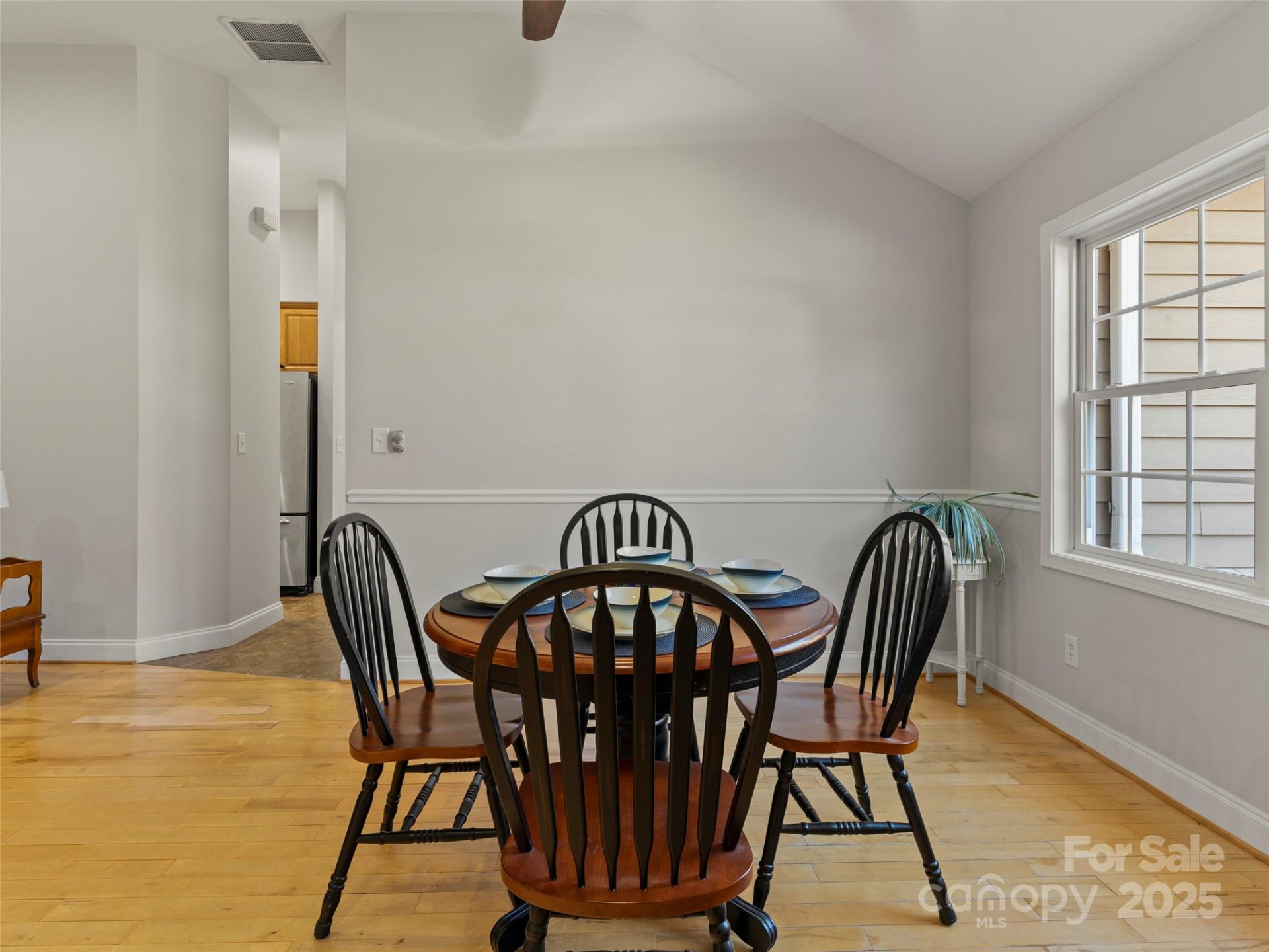 57 Regent Drive - Photo 12
