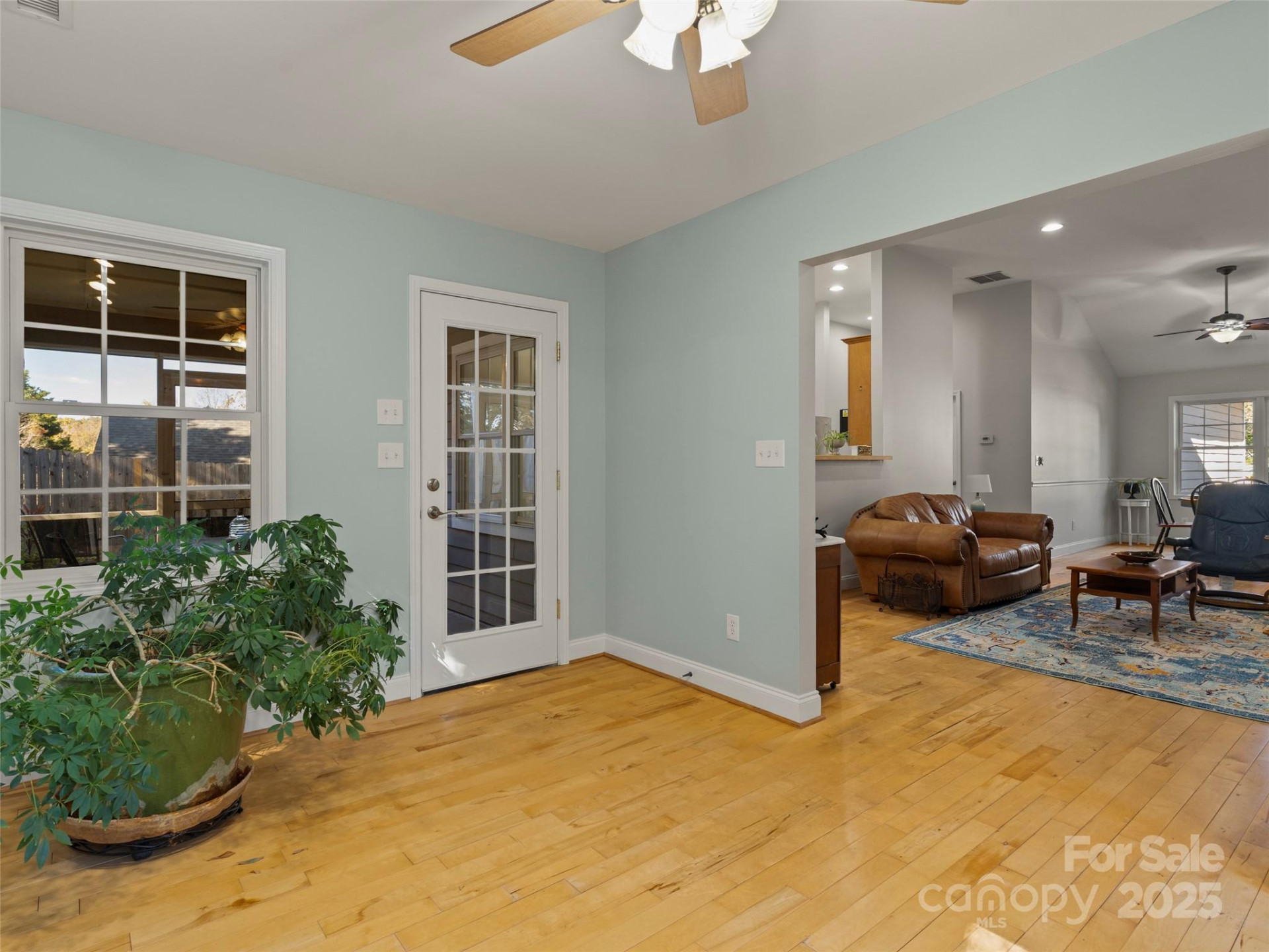 57 Regent Drive - Photo 17