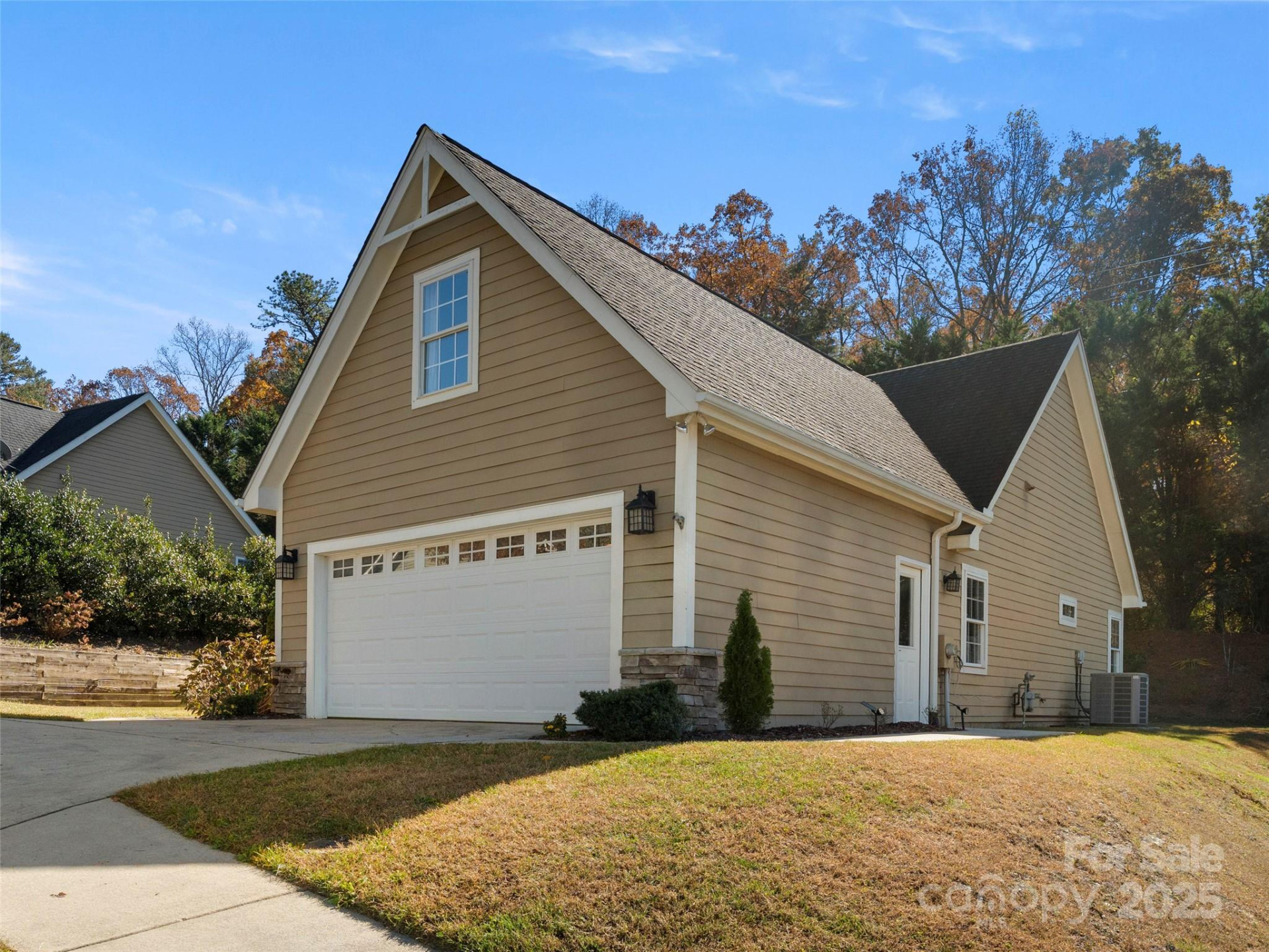 57 Regent Drive - Photo 3