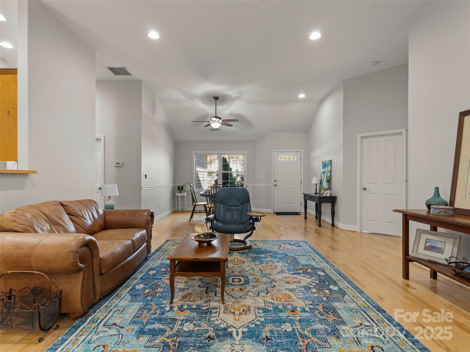 57 Regent Drive - Photo 8