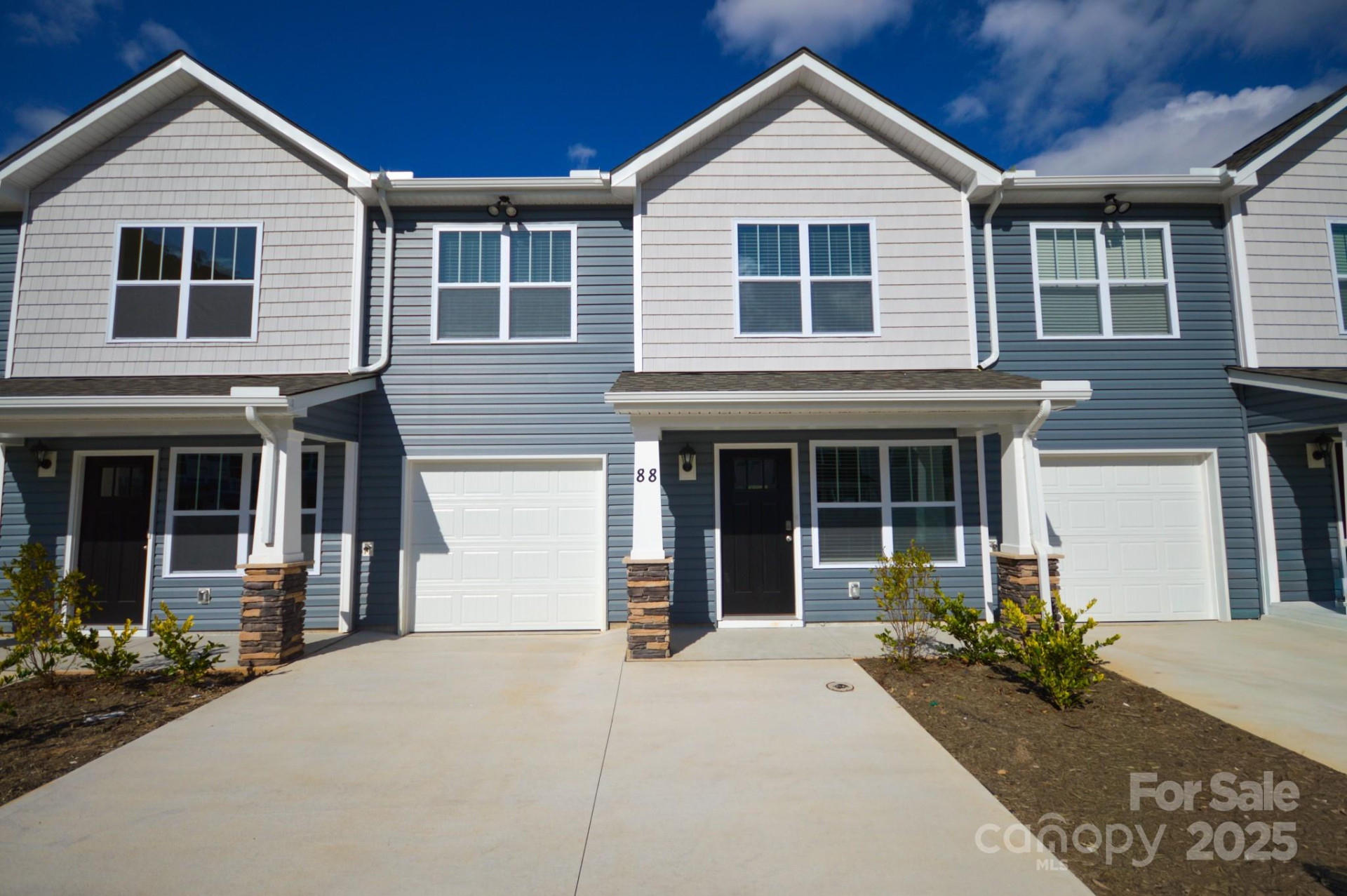 114 Clear Creek Lane