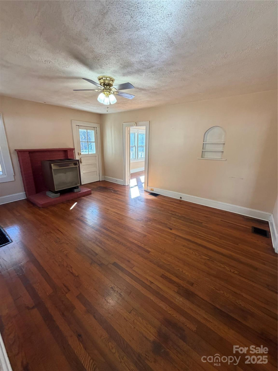 202 Snow Hill Road - Photo 2