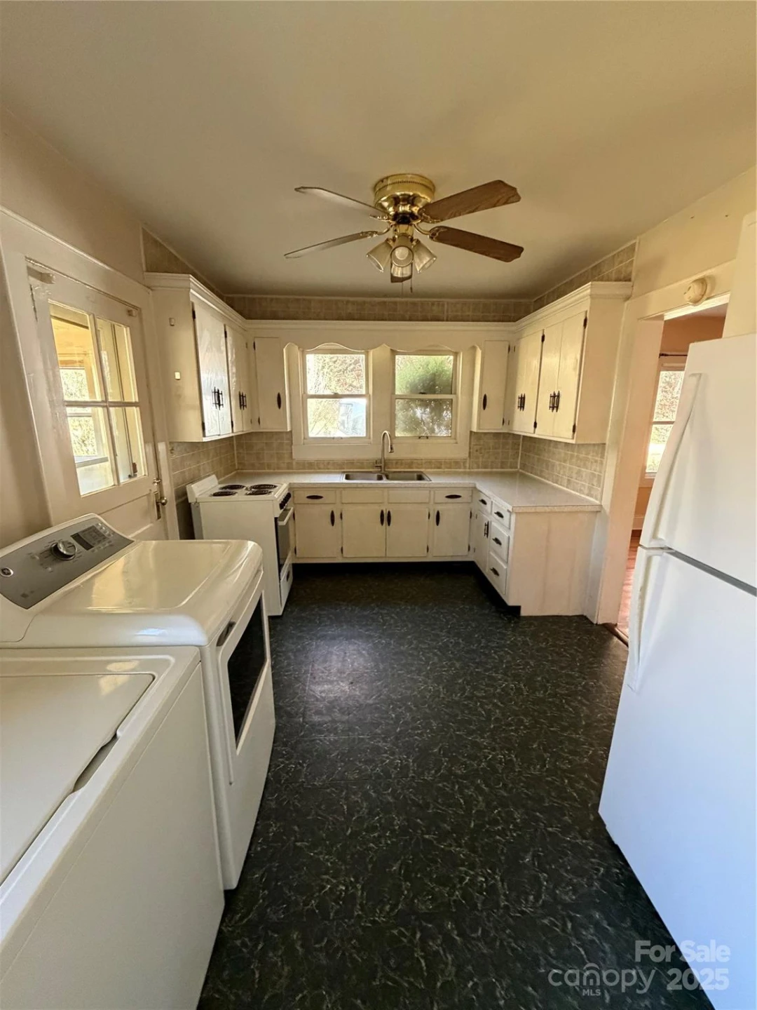 202 Snow Hill Road - Photo 13