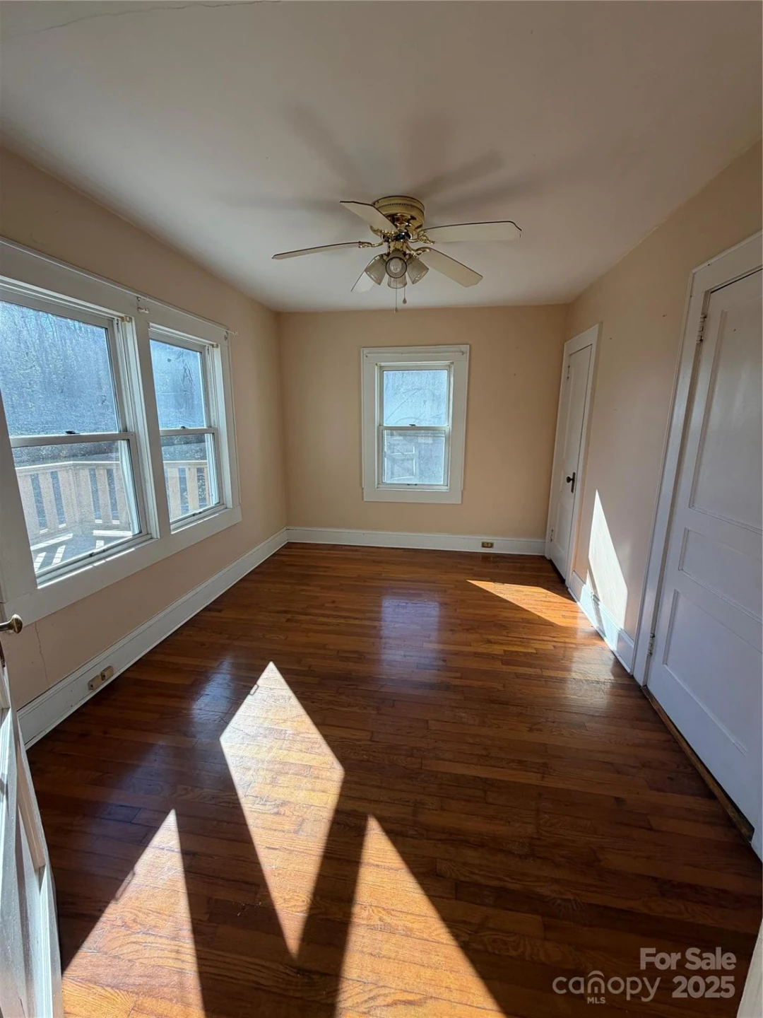 202 Snow Hill Road - Photo 4