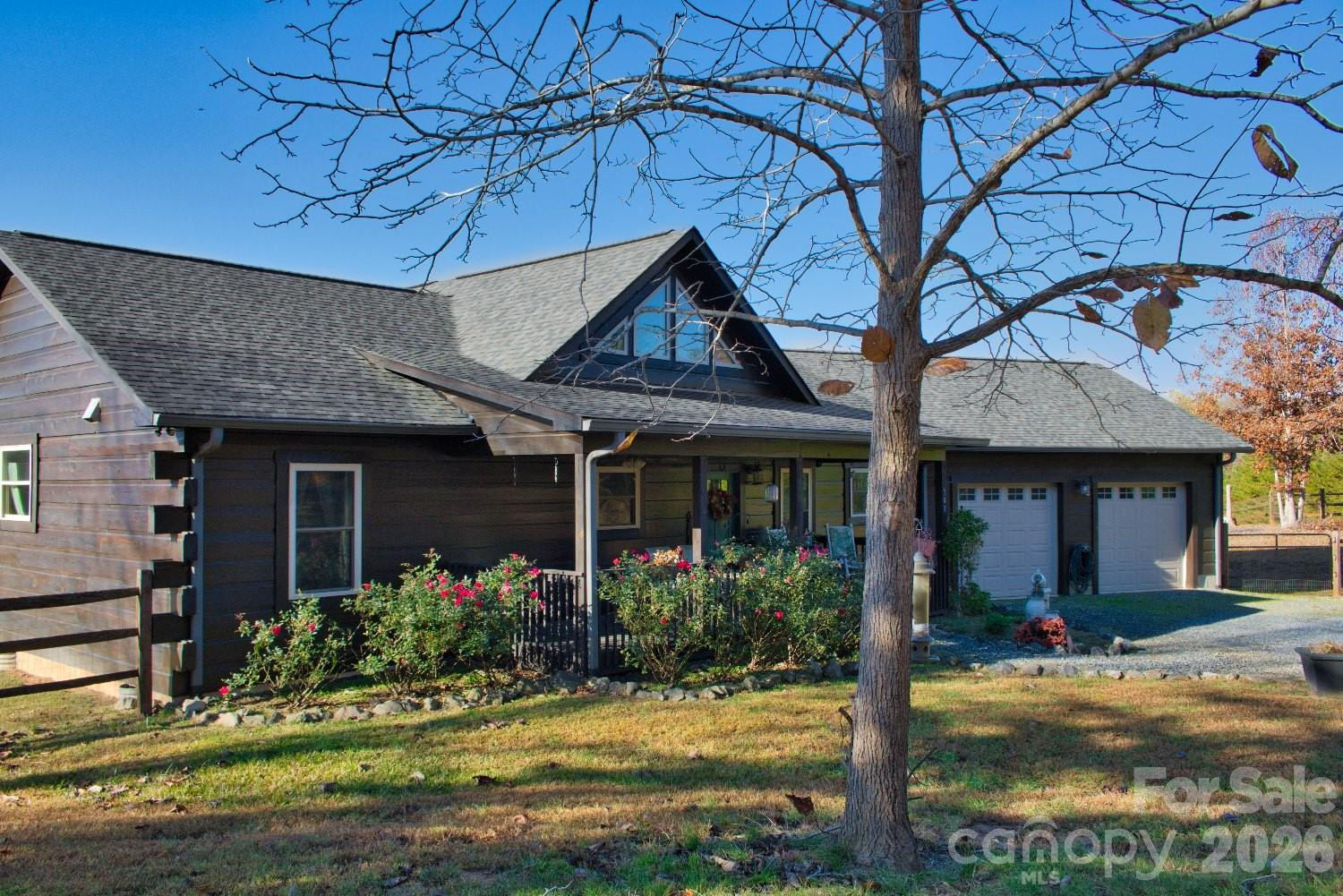 543 Moonlight Pass - Photo 2