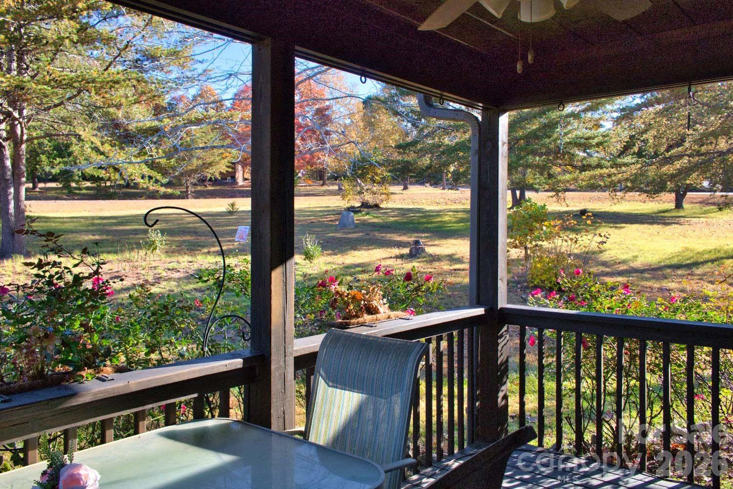 543 Moonlight Pass - Photo 3