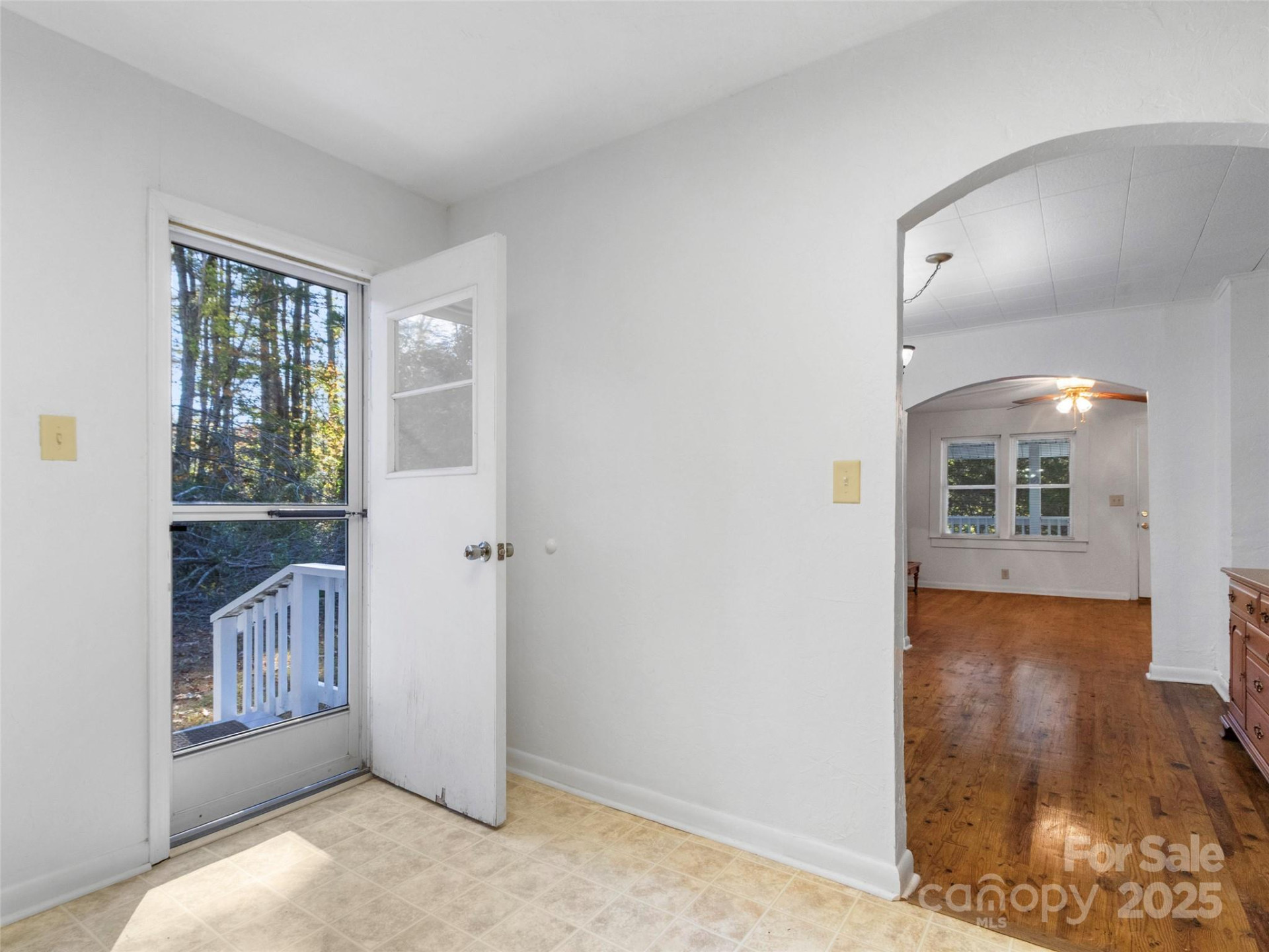 96 Thompson Road - Photo 13