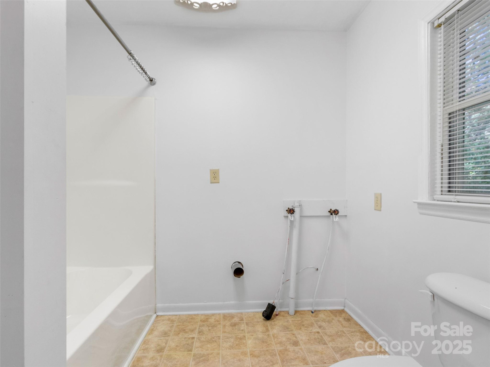 96 Thompson Road - Photo 24