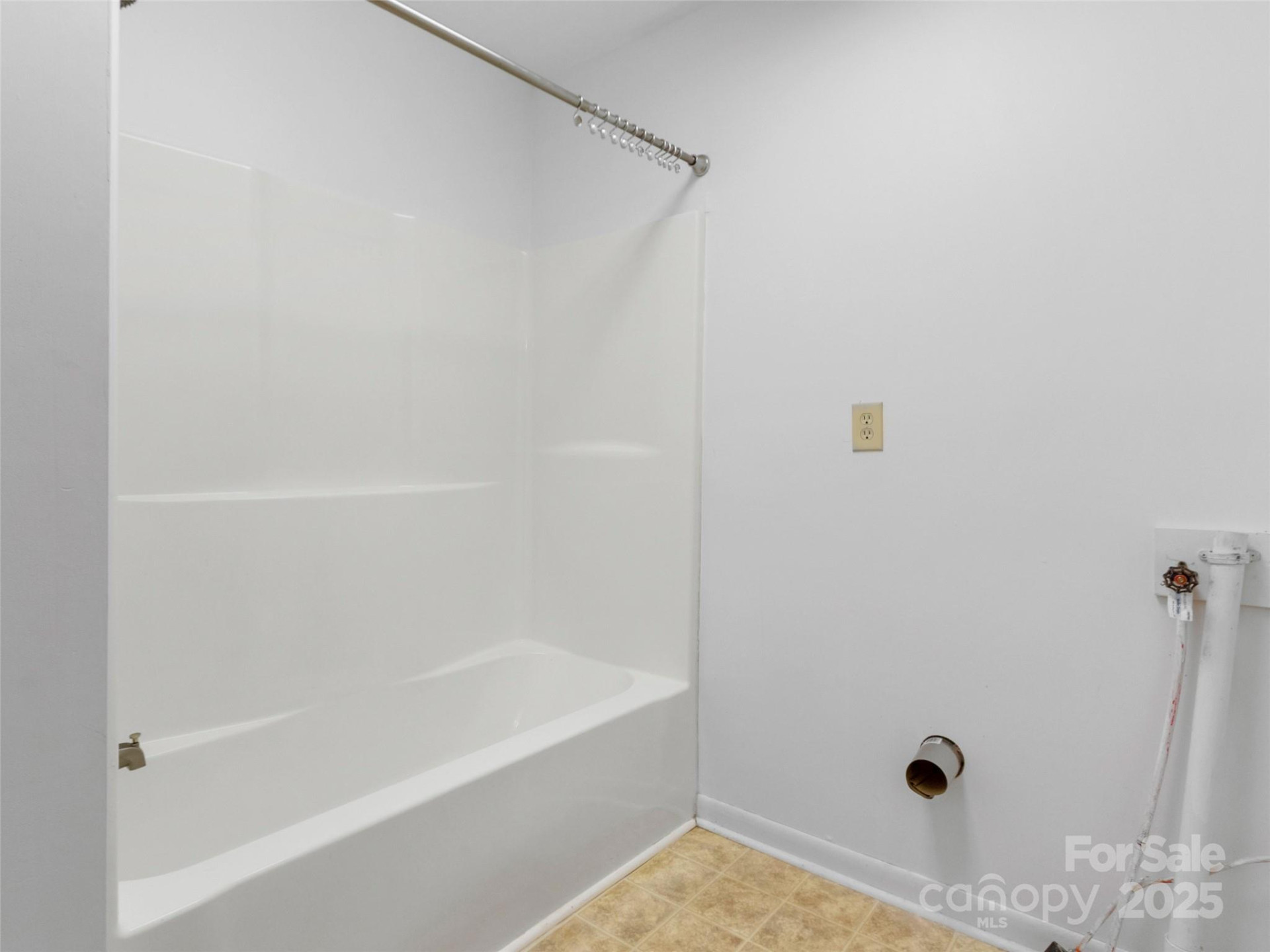 96 Thompson Road - Photo 25