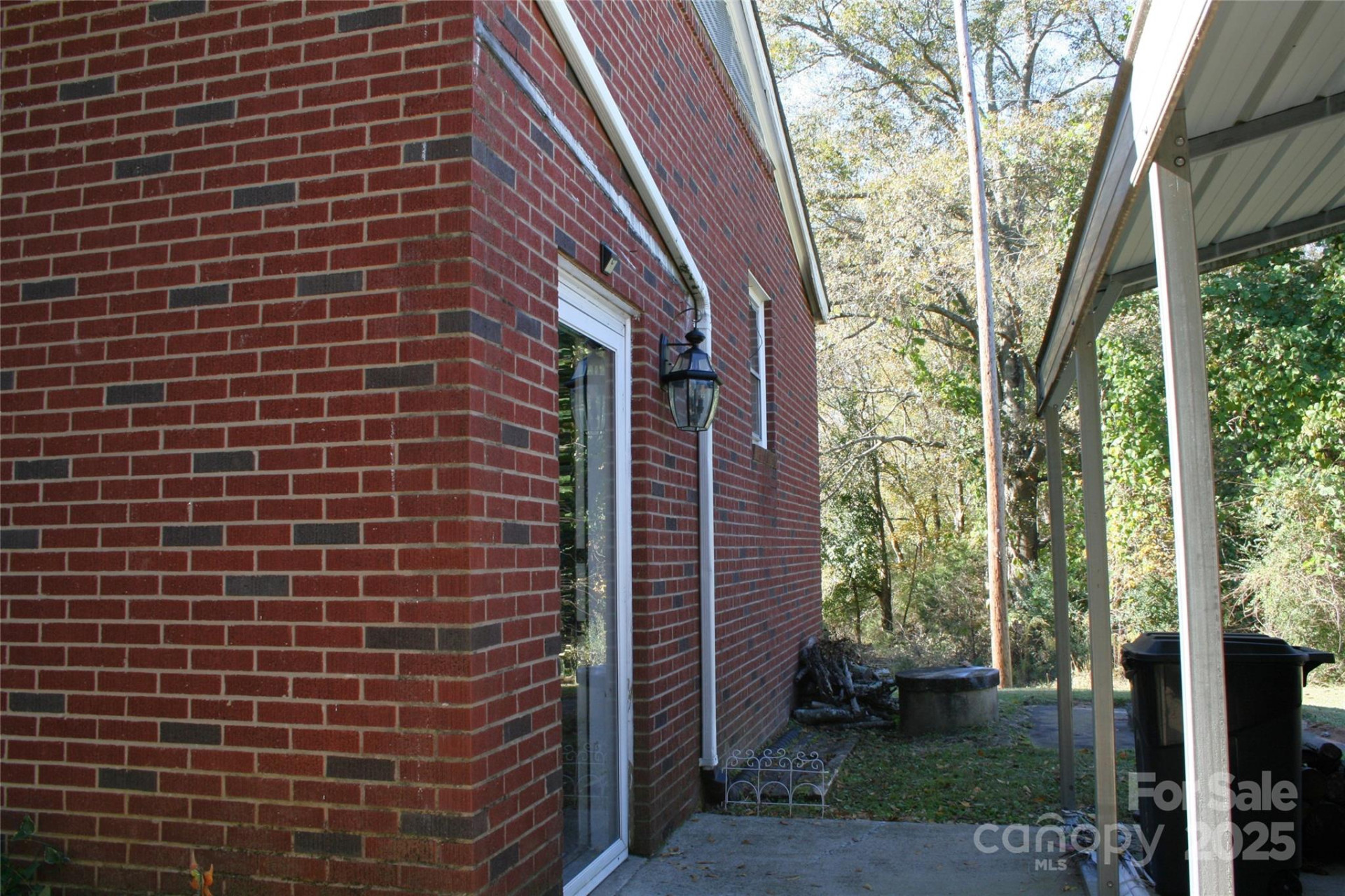 240 Hamrick Road - Photo 5