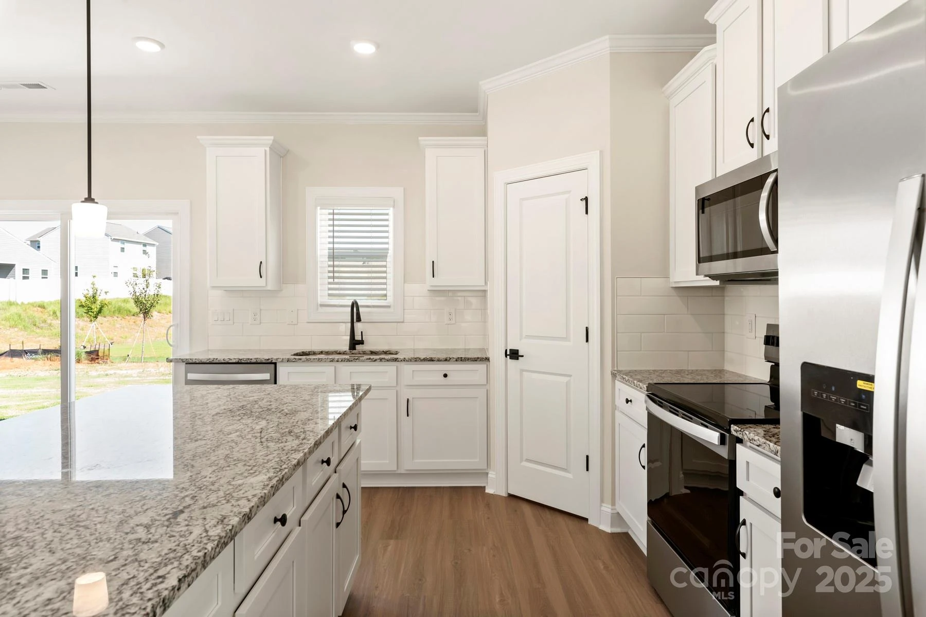 112 Sandypark Court - Photo 12
