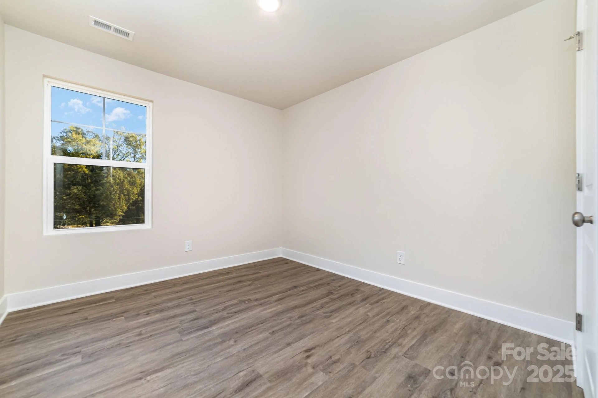 107 Silverwood Court - Photo 19